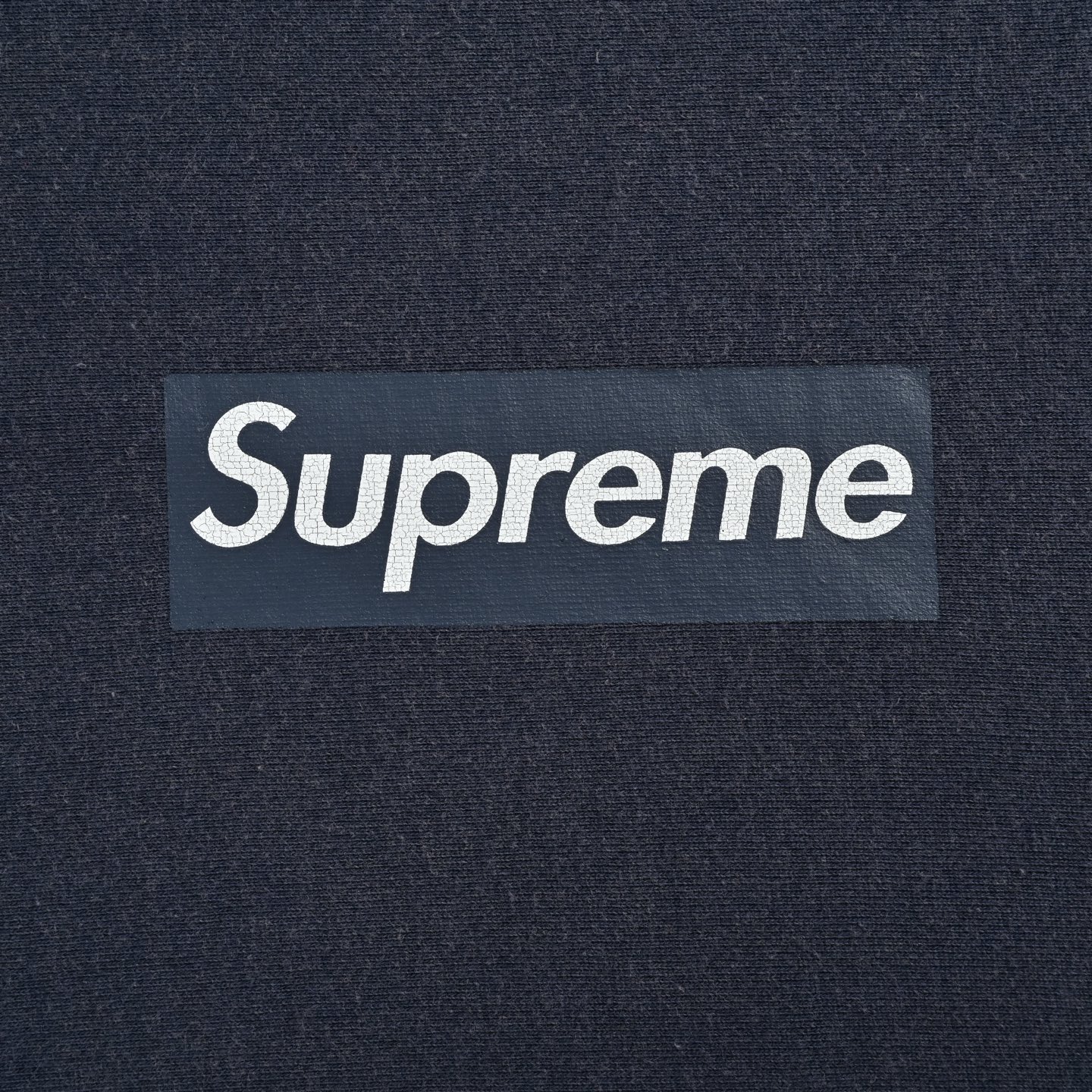 Supreme 裂纹BOX印花水洗圆领卫衣