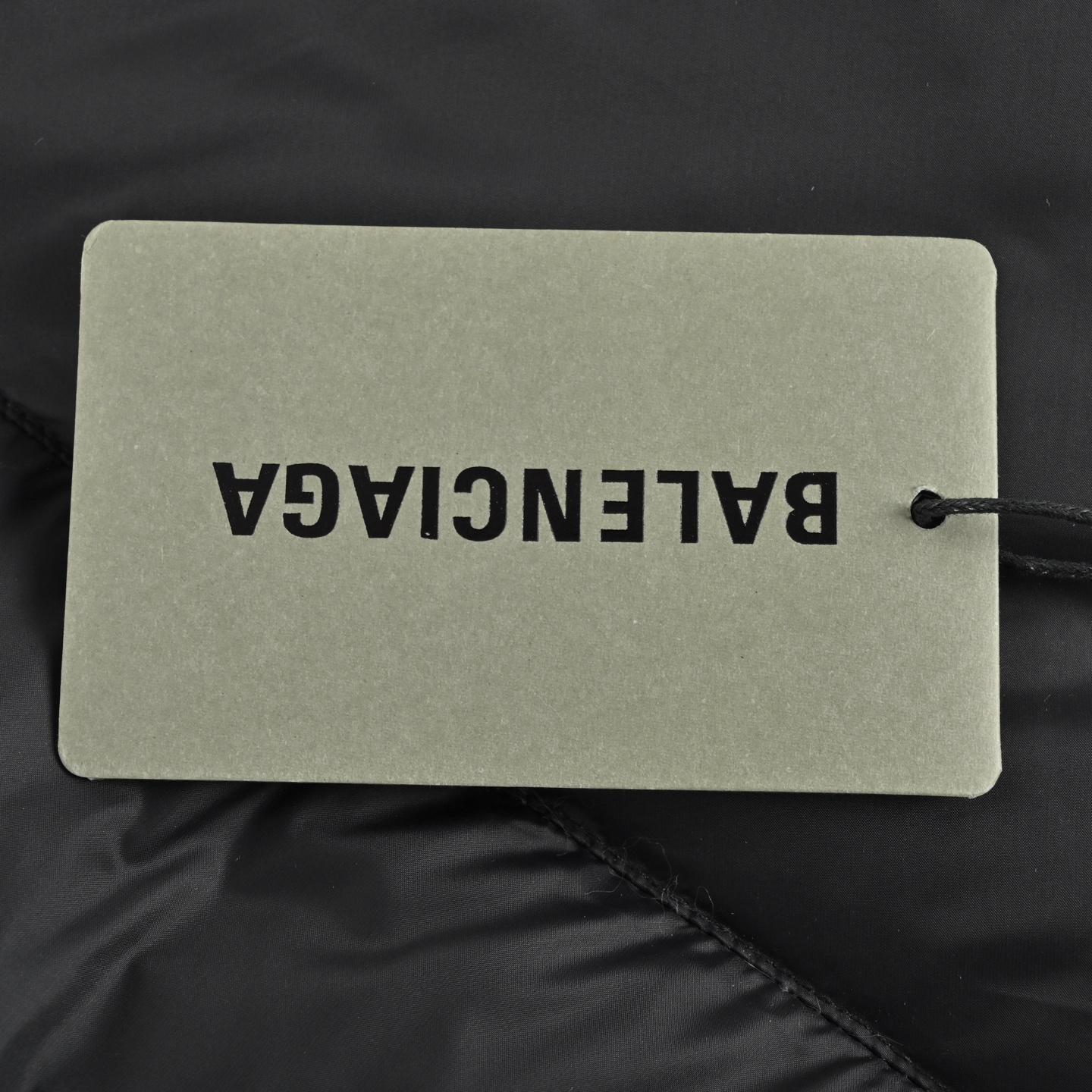 Balenciaga/巴黎世家 环形徽标LOGO立领羽绒服