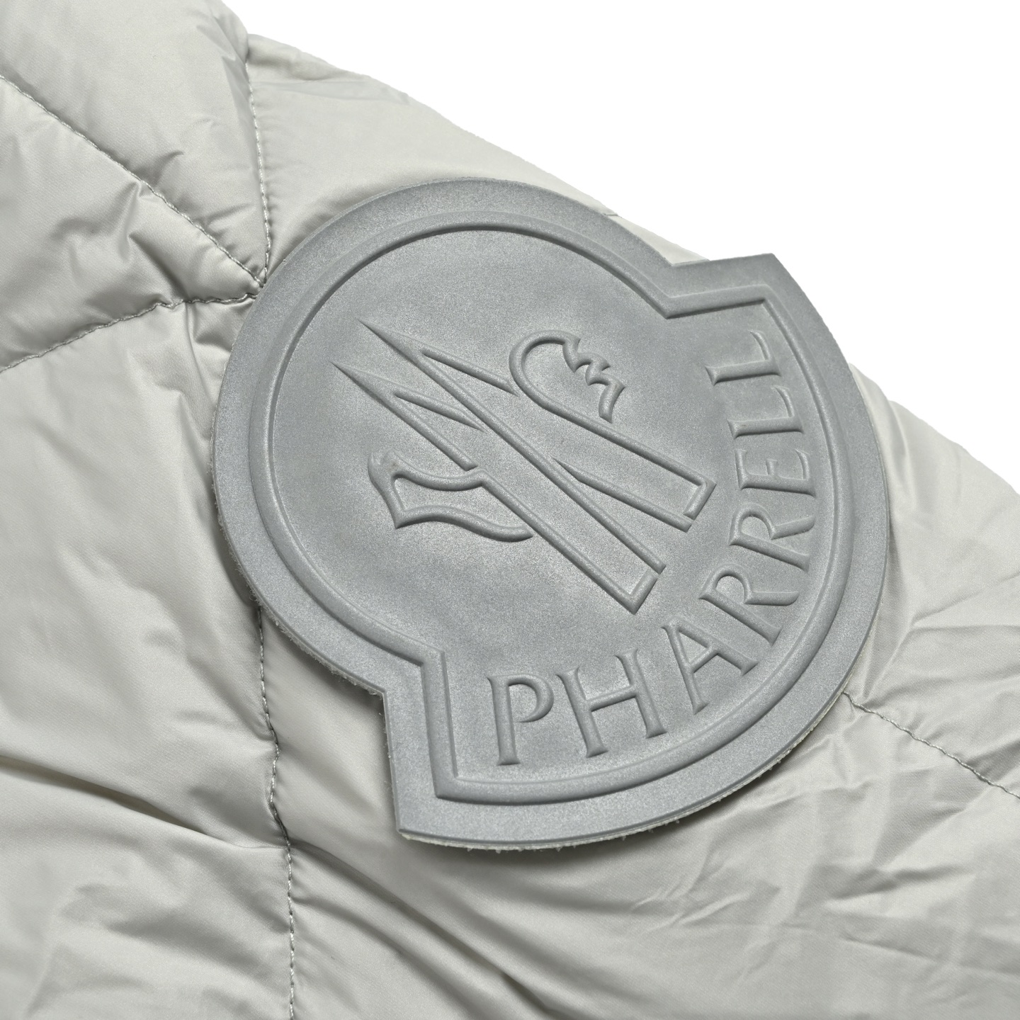 Moncler/蒙口 菲董联名三角切割立领羽绒服 男女情侣款鹅羽绒夹克上衣