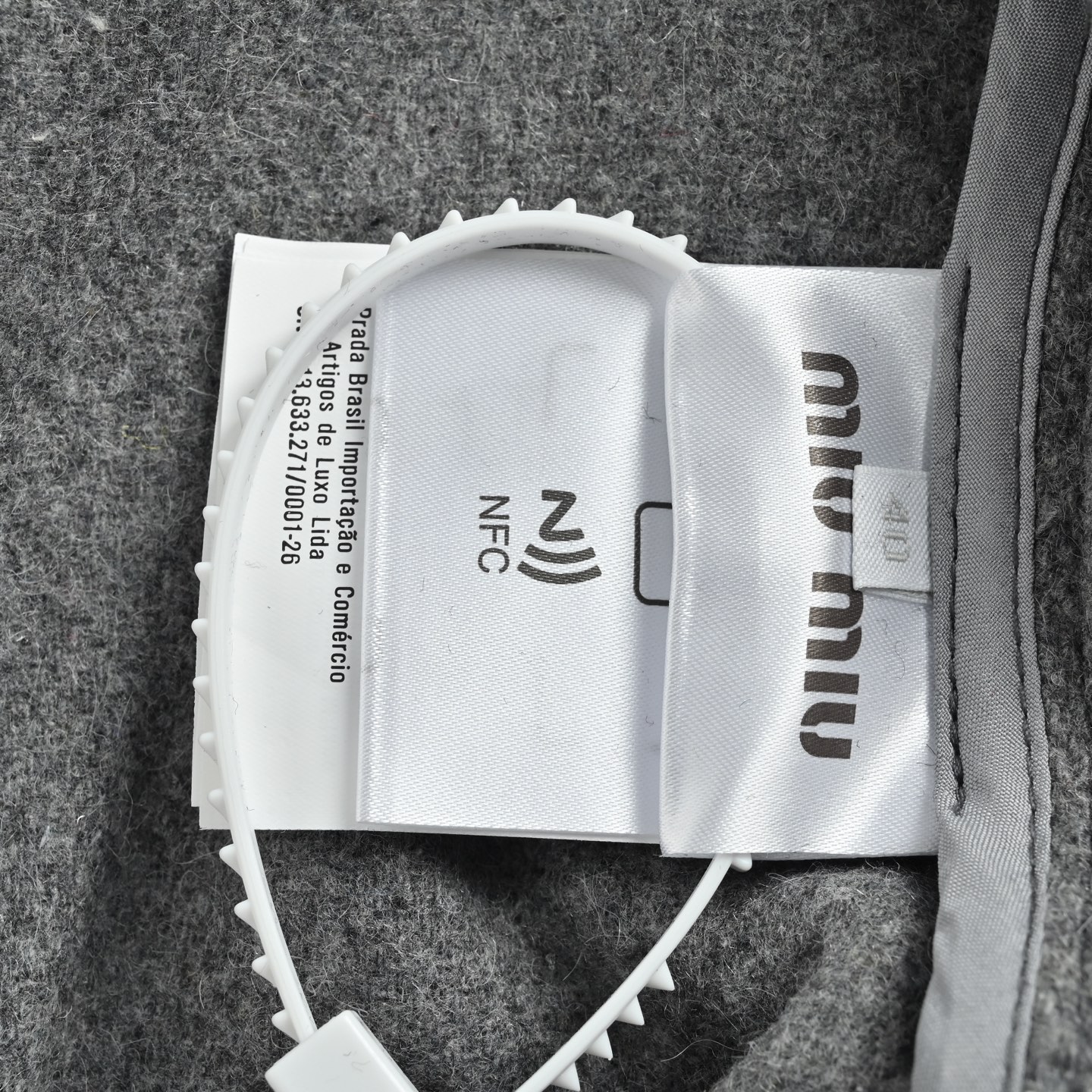 Miu Miu/缪缪 小标刺绣羊绒夹克外套