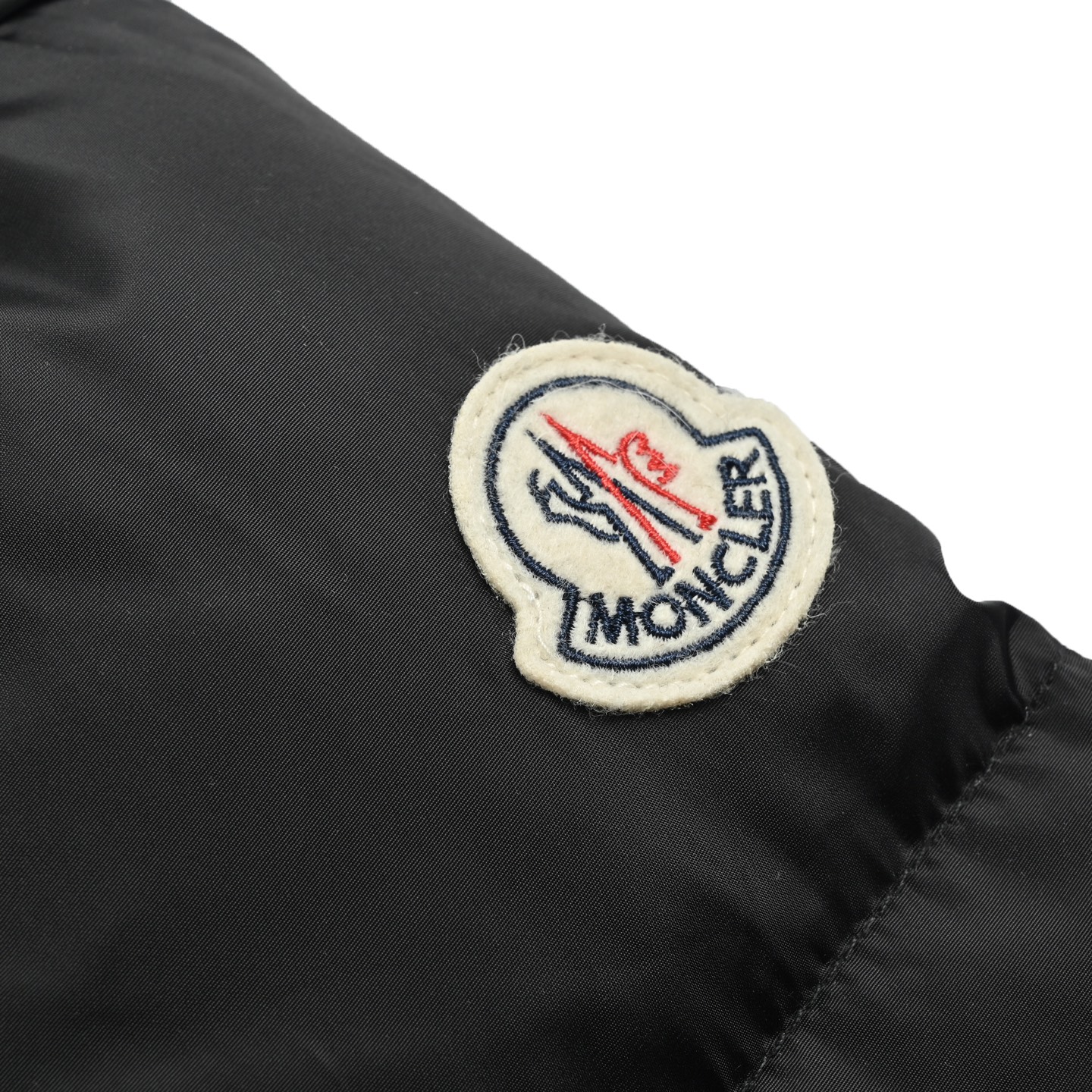 Moncler/蒙口 25Fw 在逃公主二代长款羽绒服 象牙白 黑色