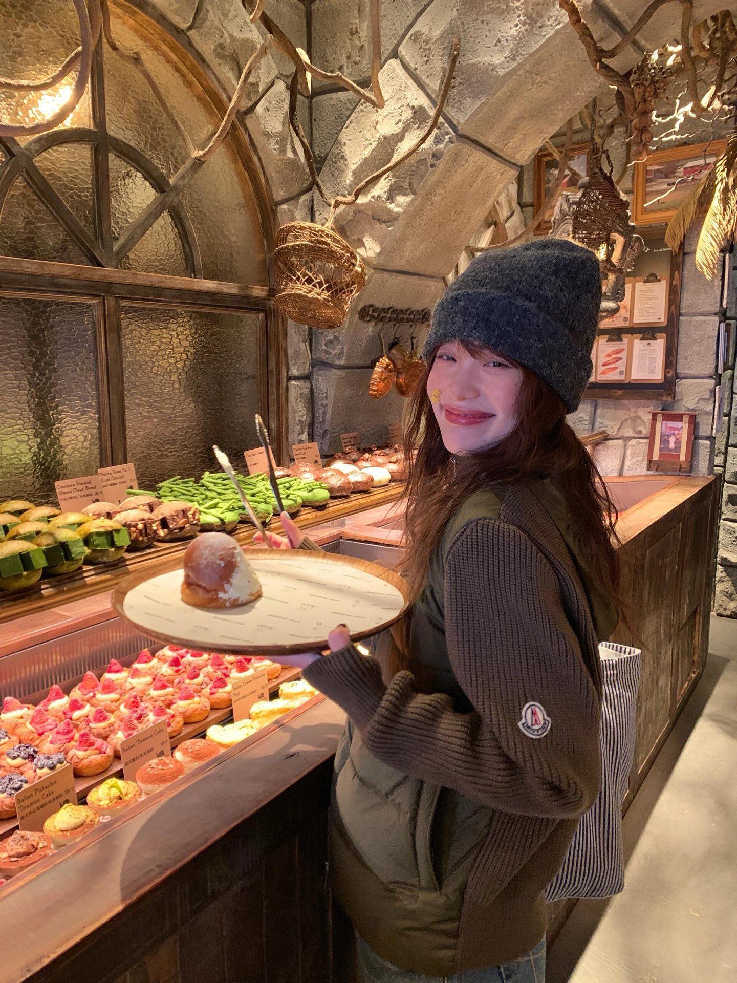 _dty9sEWZi1V6uxvQrP_TNqCKy-9GGn_4v-SjBMA