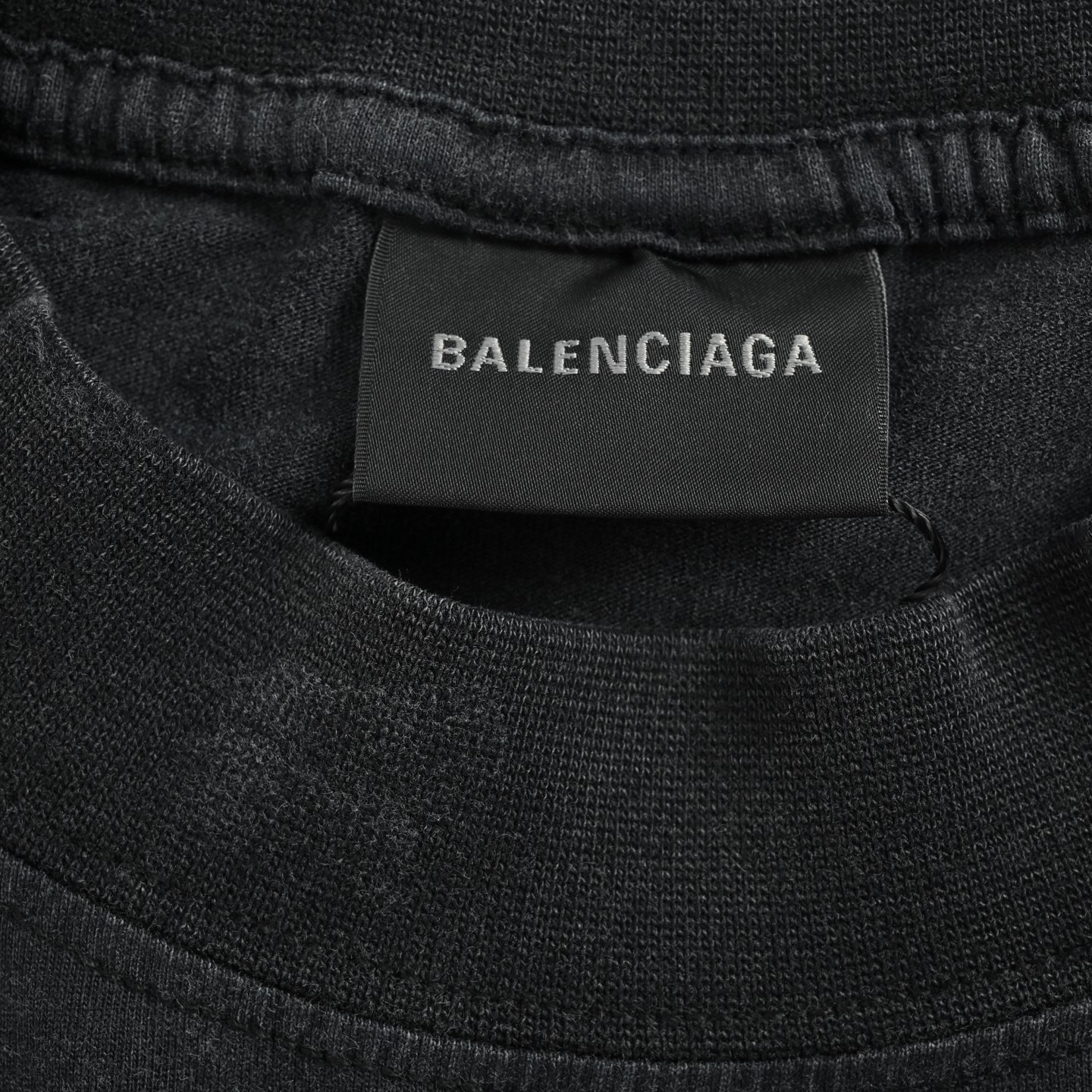 Balenciaga/巴黎世家 牛皮纸胶带字母做旧长袖