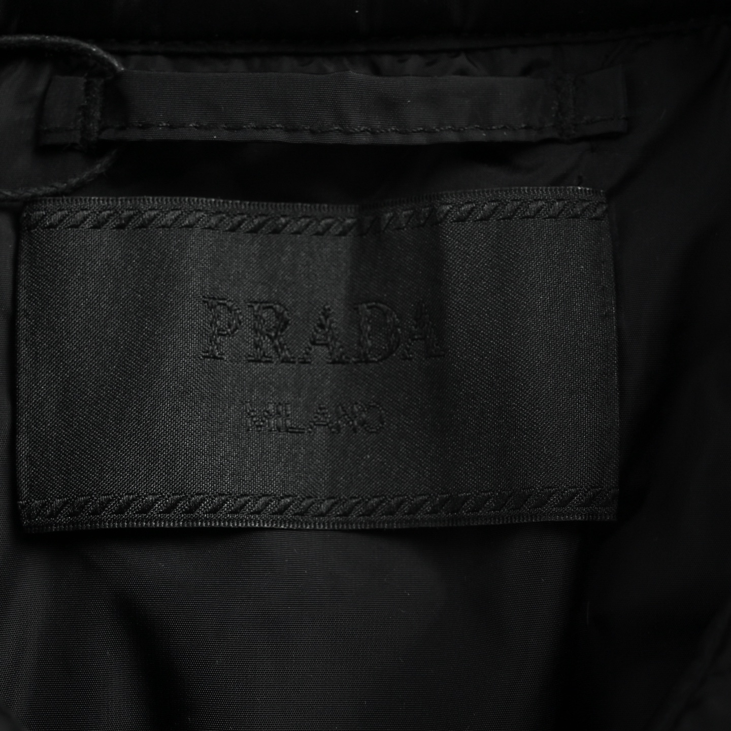 Prada/普拉达 三角标口袋薄款棉服