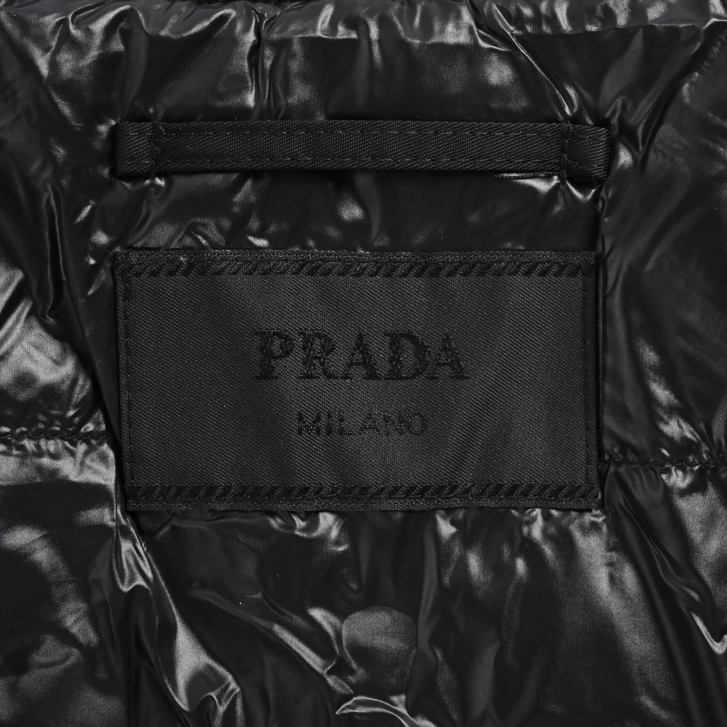 Prada/普拉达 双边翻盖口袋袖袋薄绒羽绒夹克 黑色