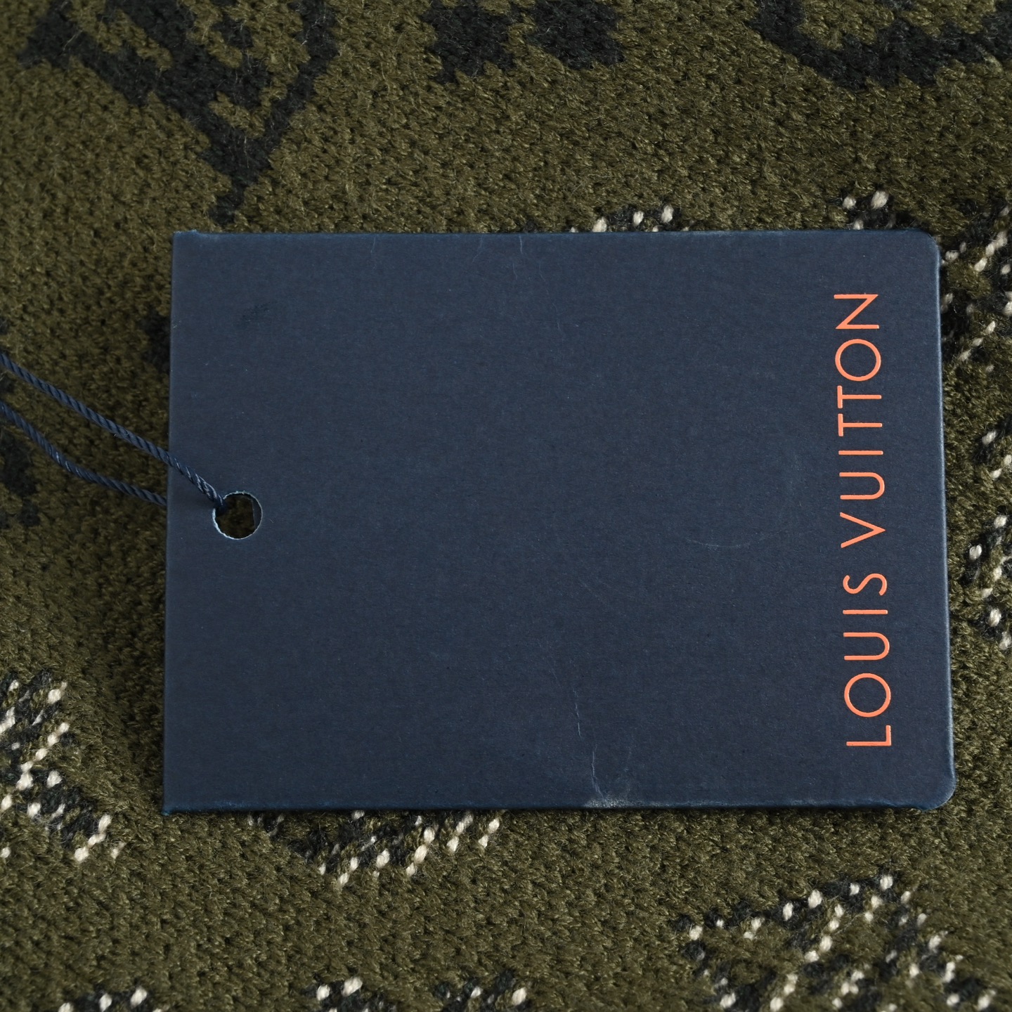 Louis Vuitton/路易威登 老花提花迷彩圆领毛衣 LV这款Monogram迷彩针织衫