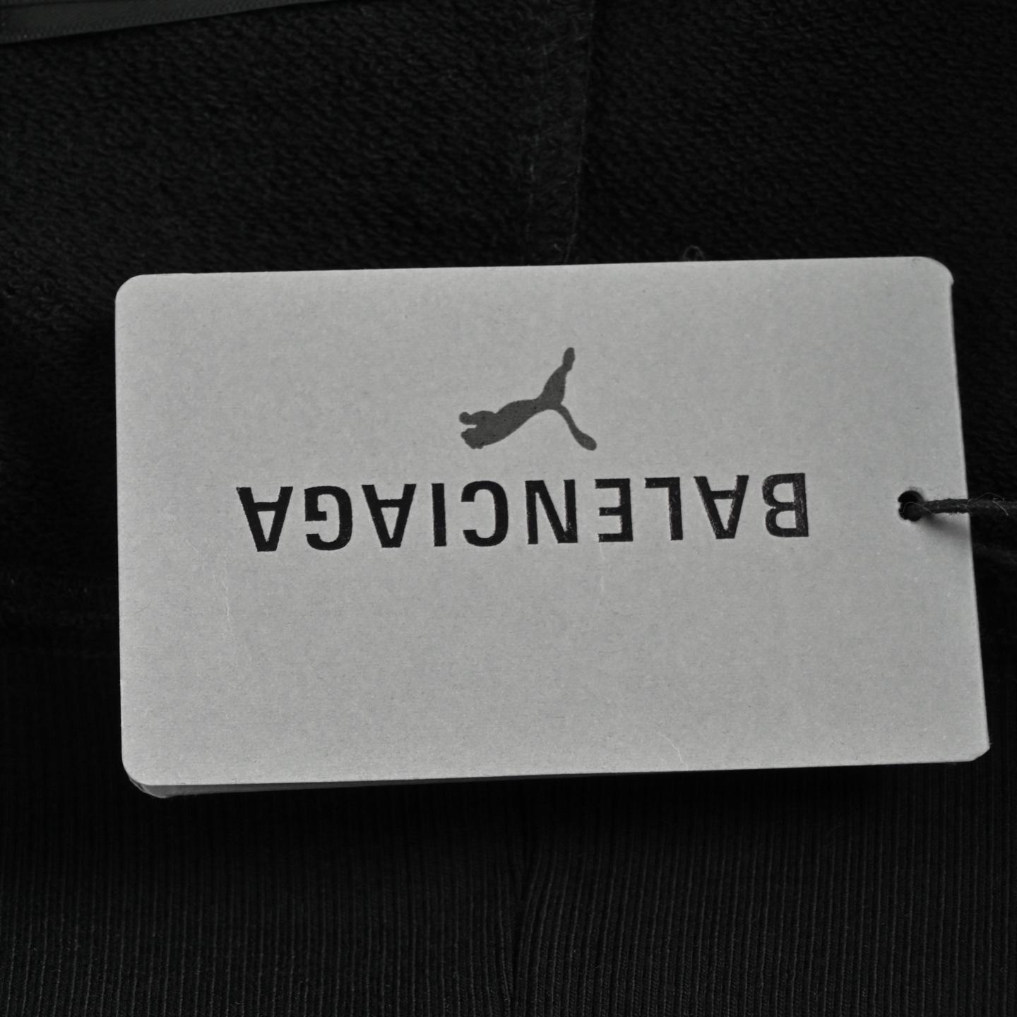 Balenciaga/巴黎世家 25Fw 烫钻双B字母刺绣连帽卫衣 黑色/白色
