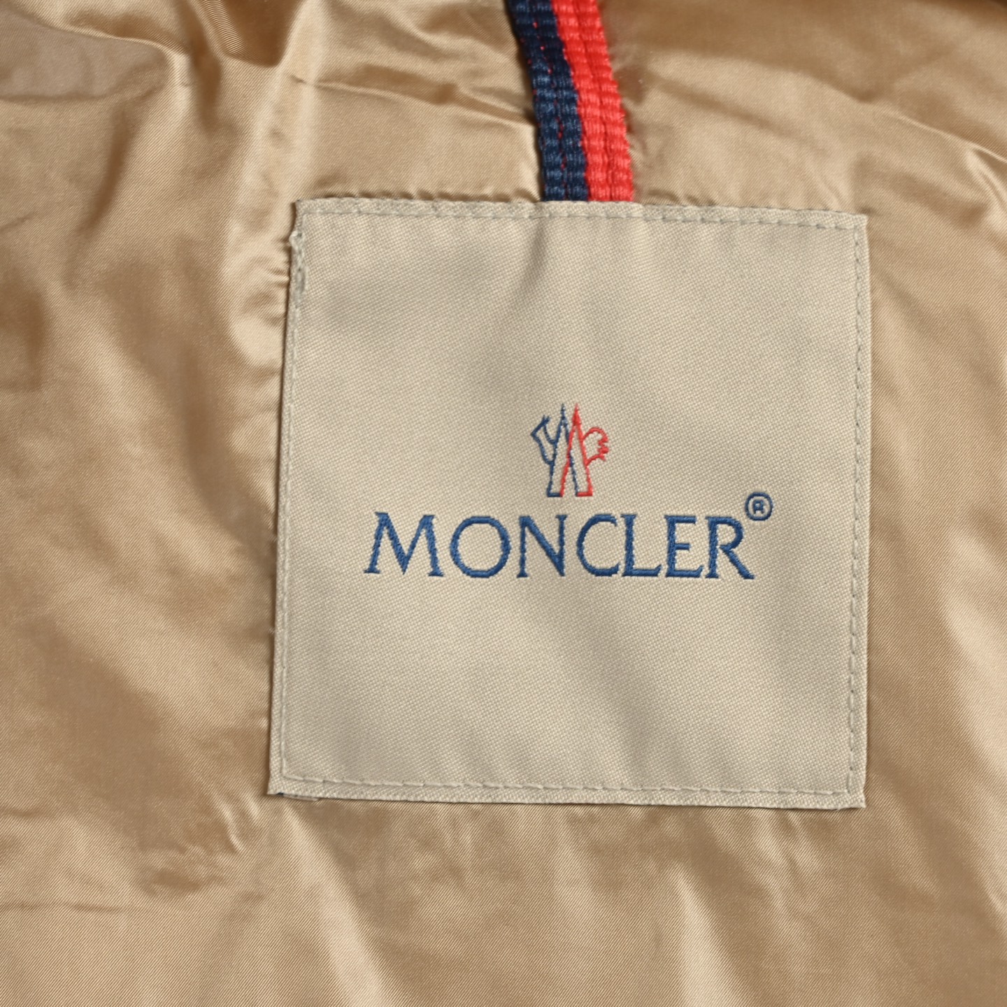 Moncler/蒙口Parana宋茜同款短款面包羽绒服