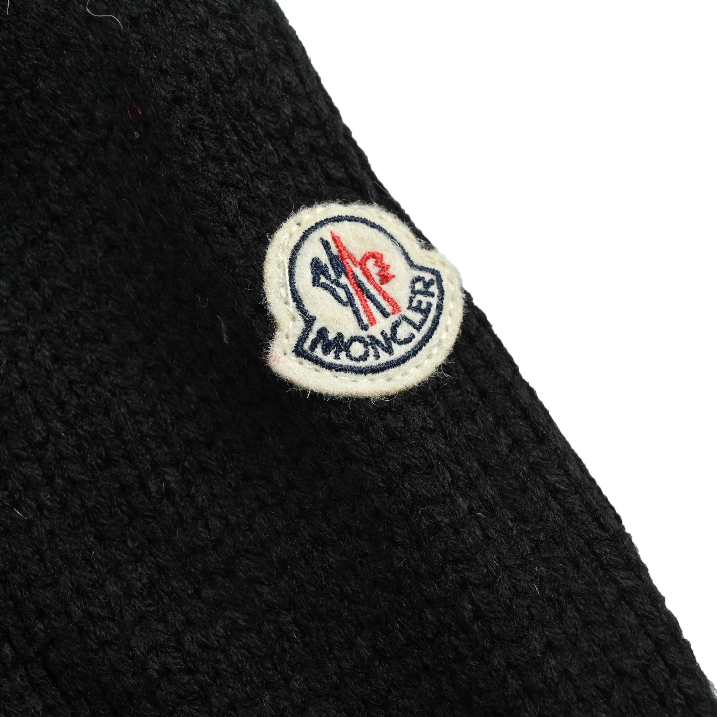 Moncler/蒙口 针织拼接羽绒外套 Moncler这款针织拼接羽绒服
