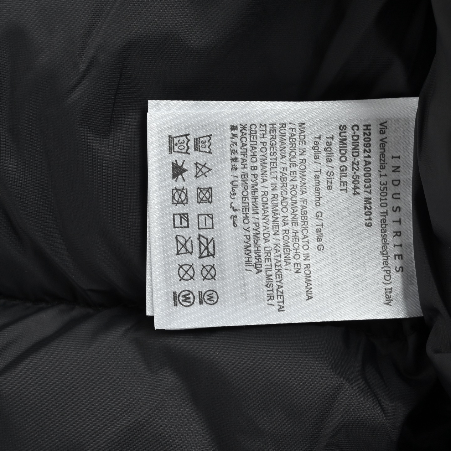 Moncler/蒙口 25Fw 胸前字母连帽羽绒服 黑色 卡其