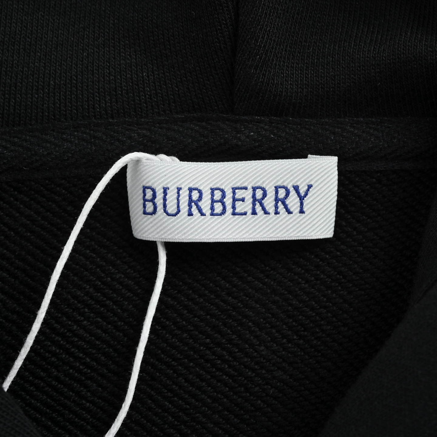 Burberry/巴宝莉 25Fw 战马小标刺绣织带拉链连帽外套