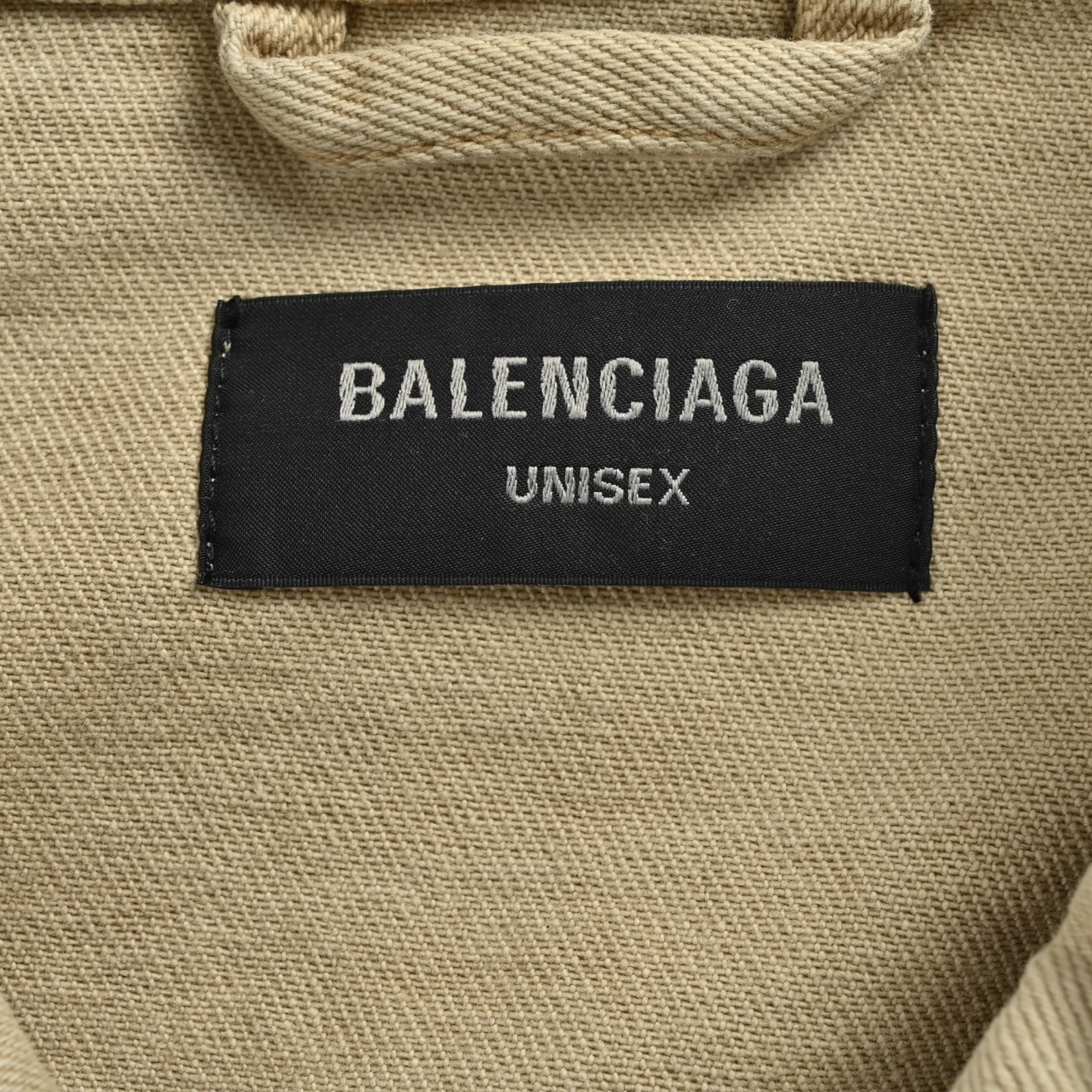 Balenciaga/巴黎世家 25Fw 后背刺绣卡其牛仔外套