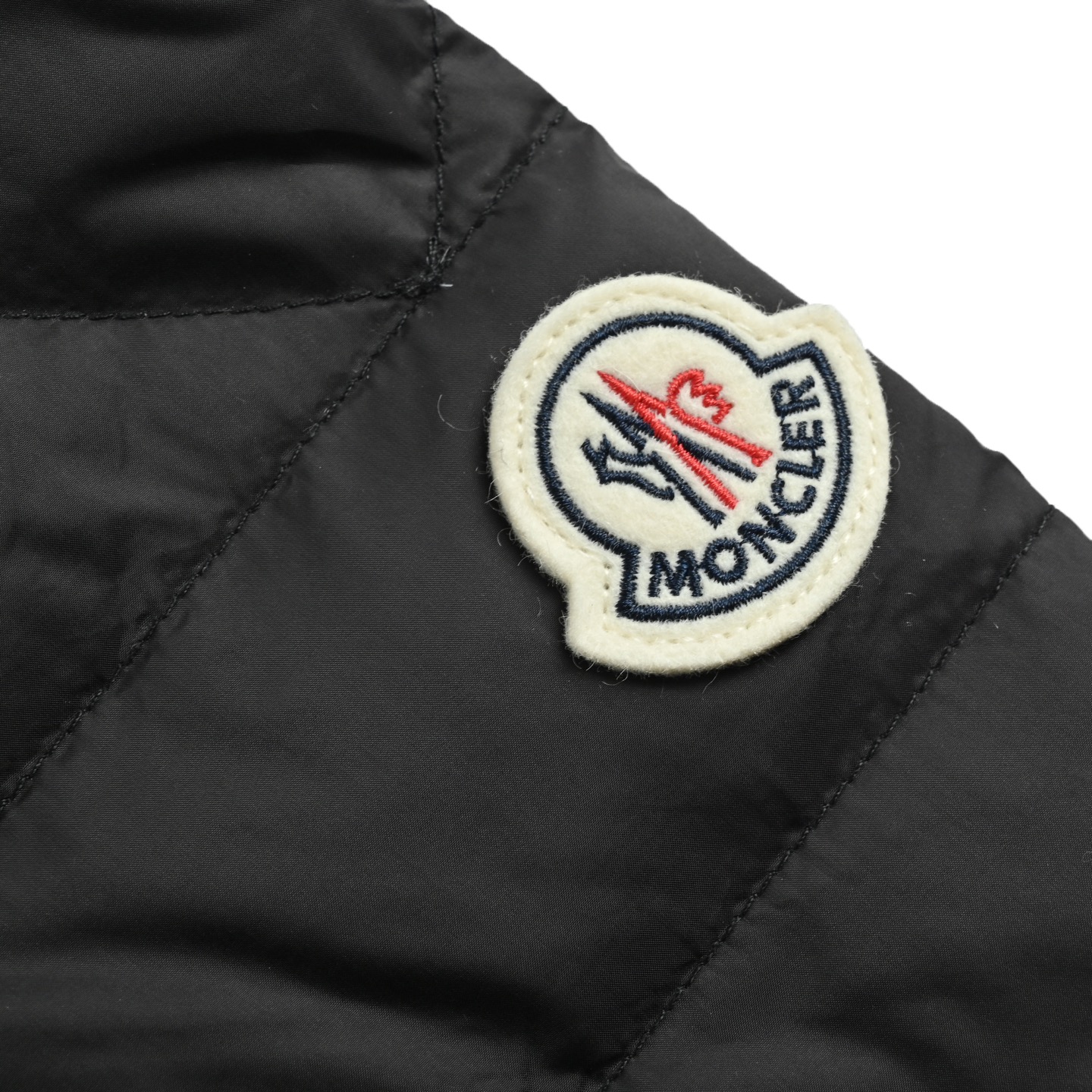 Moncler/蒙口 25Fw 排骨立领羽绒夹克外套 Moncler ARNIQUE轻薄羽绒服