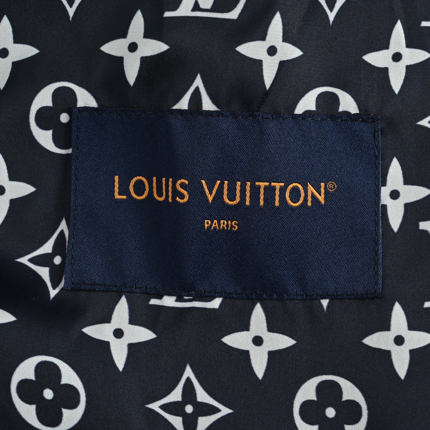 Louis Vuitton/路易威登 拼色皮袖棒球服外套