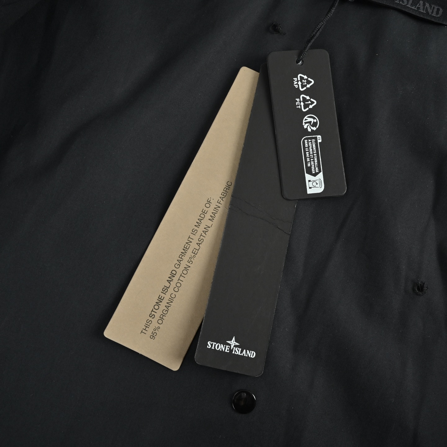 Stone Island/石头岛 幽灵袖标夹克 岛标是黑标领口两个调节扣