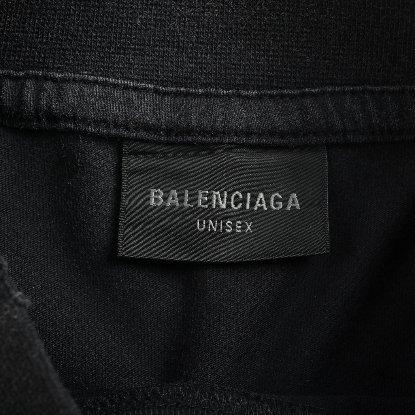 Balenciaga/巴黎世家 26ss 新胶带印花长袖T恤