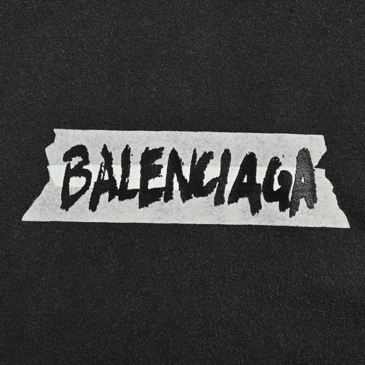 Balenciaga/巴黎世家 26ss 新胶带印花长袖T恤
