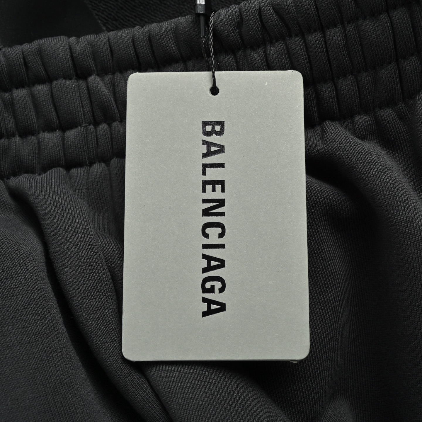 Balenciaga/巴黎世家 25Fw 针织新胶带印花长裤