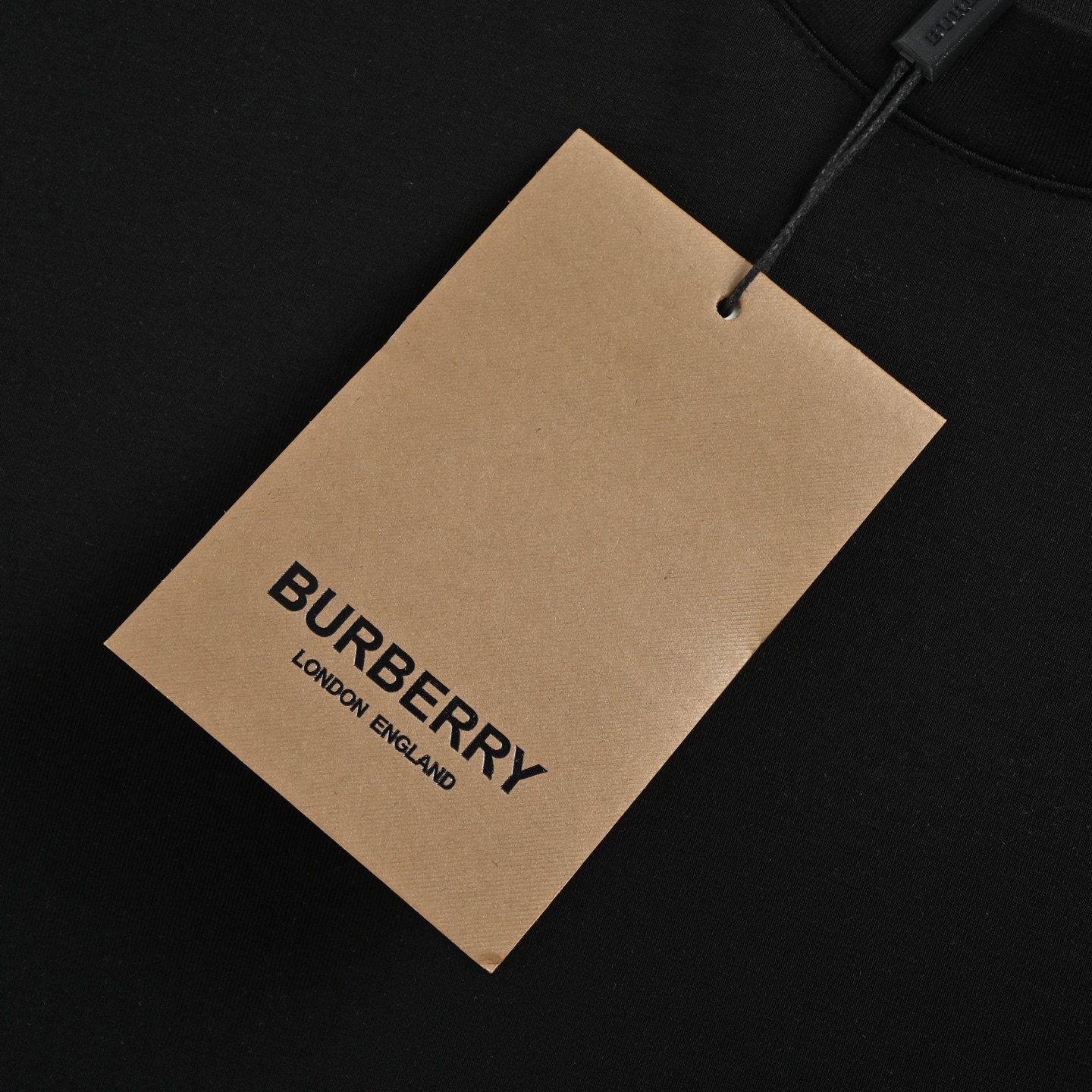 Burberry/巴宝莉25ss圆圈战马刺绣肩膀字母刺绣长袖 黑色 白色