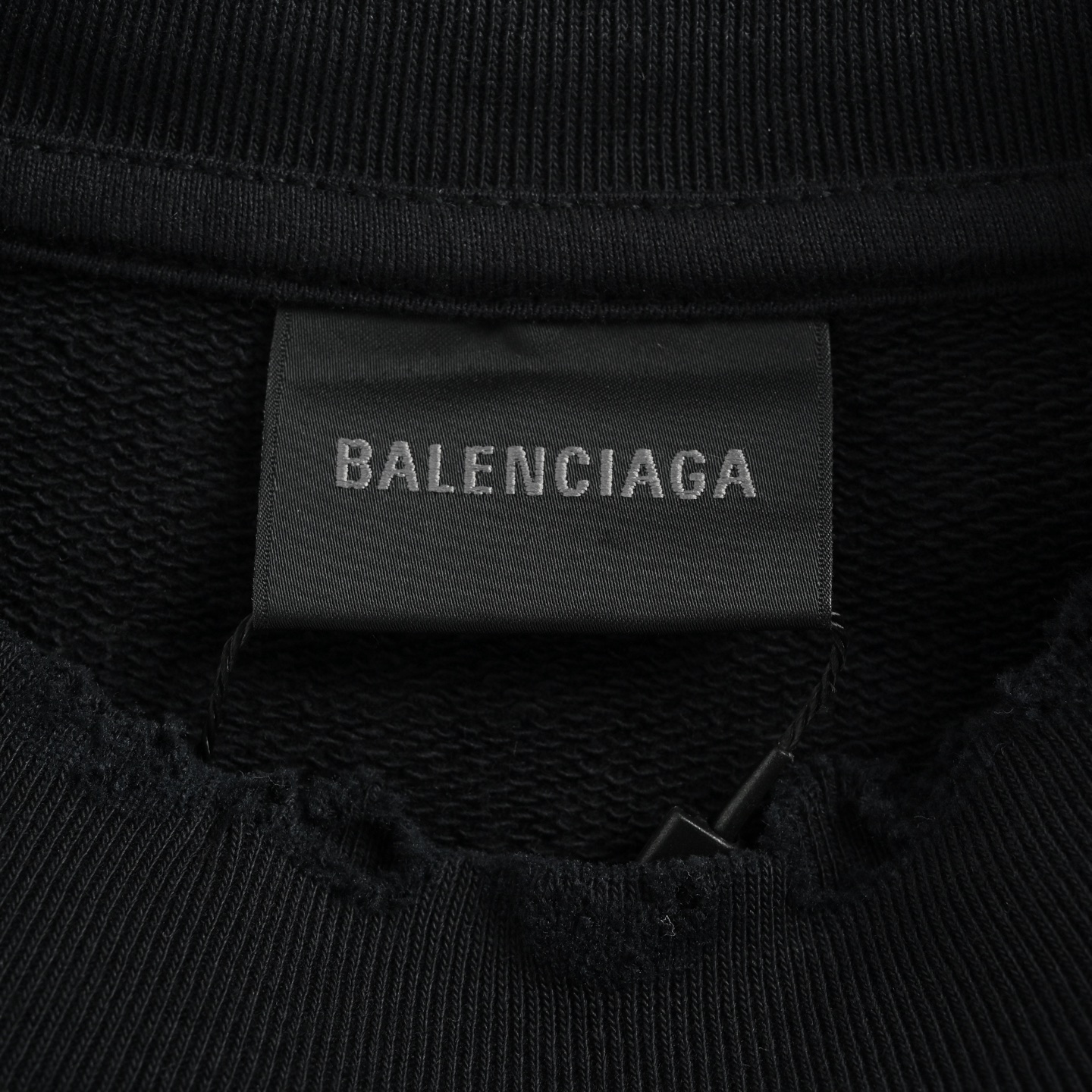 Balenciaga/巴黎世家 后领字母刺绣圆领卫衣