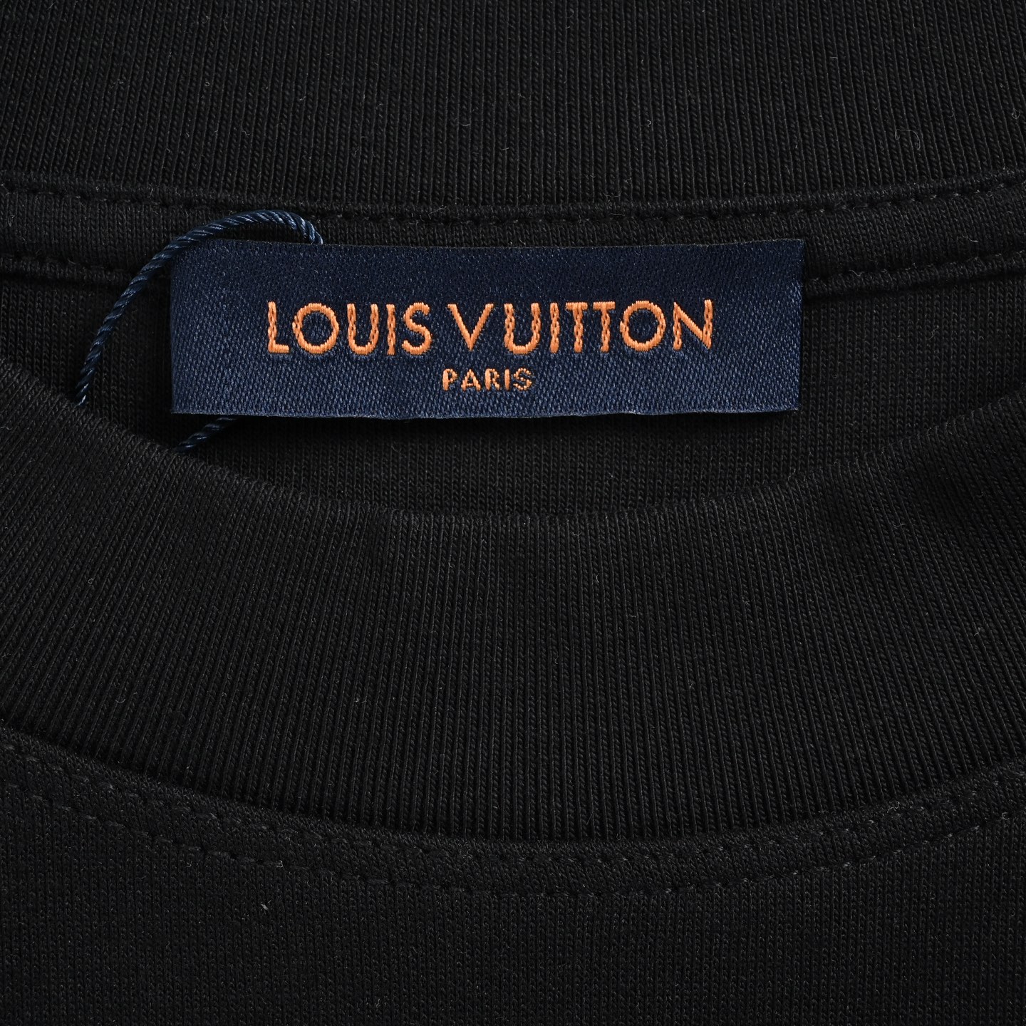 Louis Vuitton/路易威登 暗纹四叶草榻榻米刺绣logo长袖T恤 黑色 白色