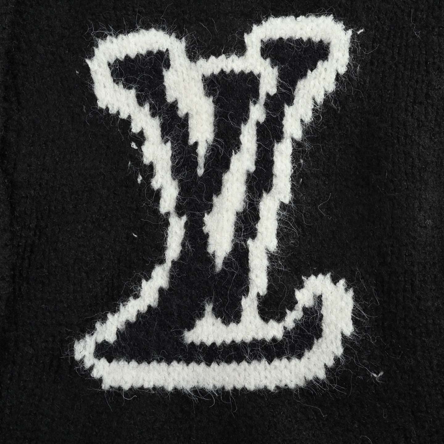 Louis Vuitton/路易威登 25Fw 提花大logo开衫毛衣黑色 深灰 宝蓝 红色