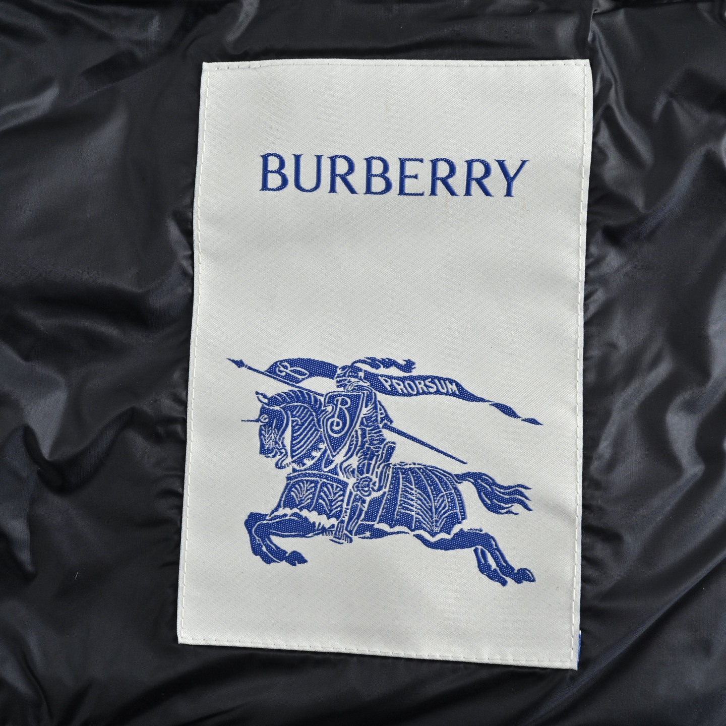 Burberry/巴宝莉 圆标袖章可拆卸羽绒服