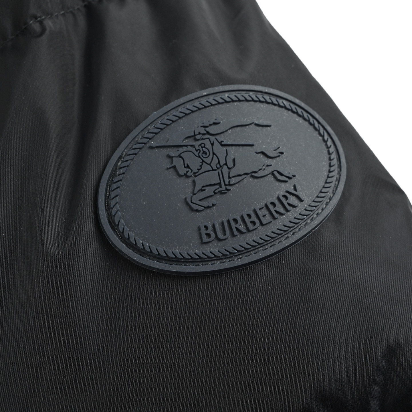 Burberry/巴宝莉 圆标袖章可拆卸羽绒服
