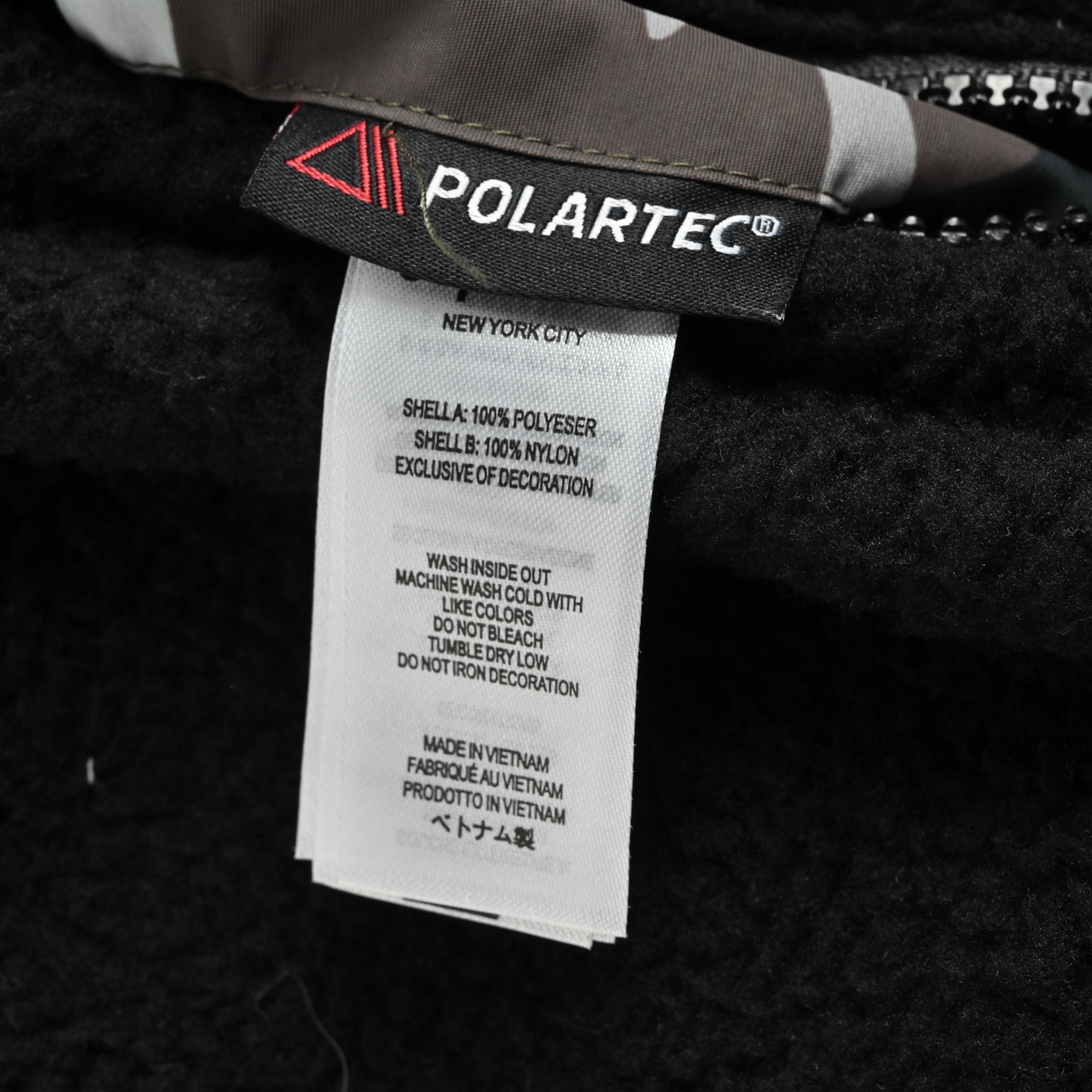 Supreme 联名款双面穿羊羔绒半拉链外套 Polartec Shearling Reversible Pullover 双面穿羊羔毛半拉链套头外套