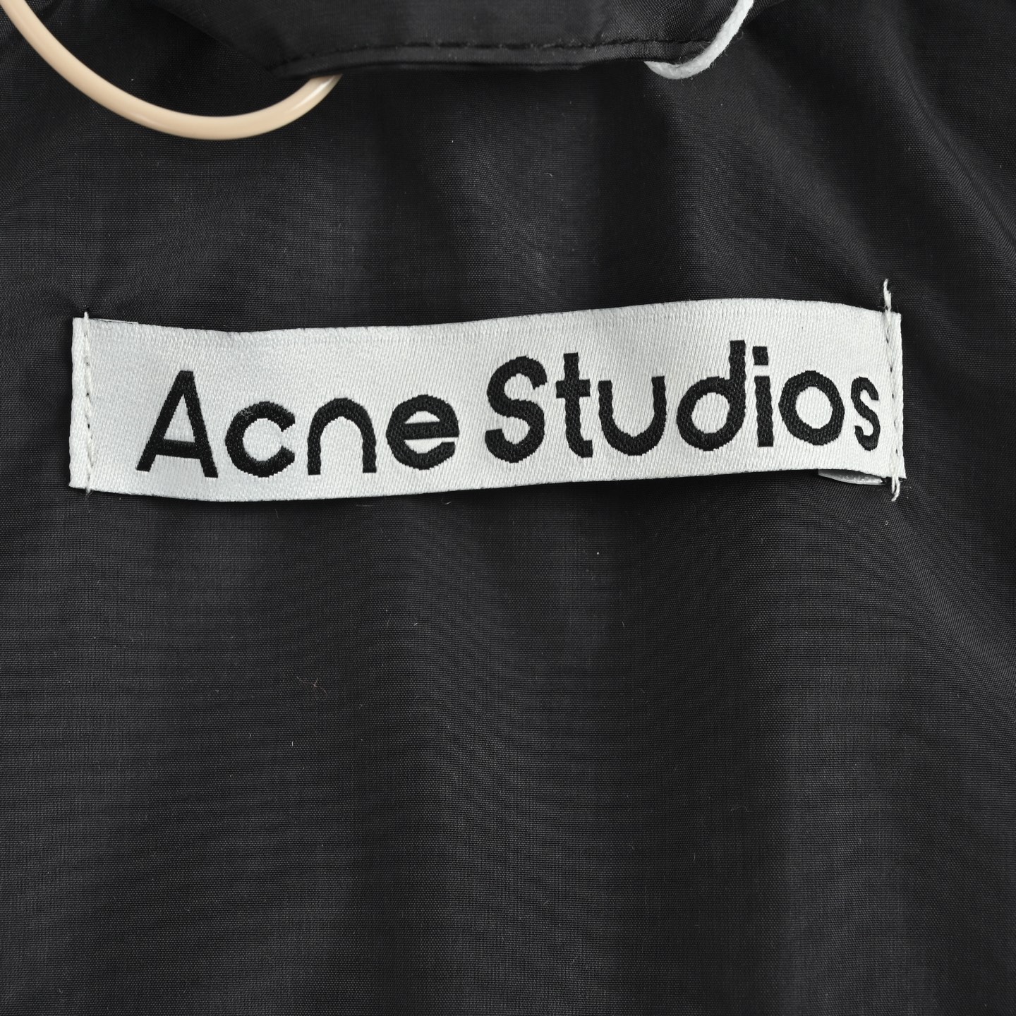 Acne Studios 小标排骨羽绒马甲
