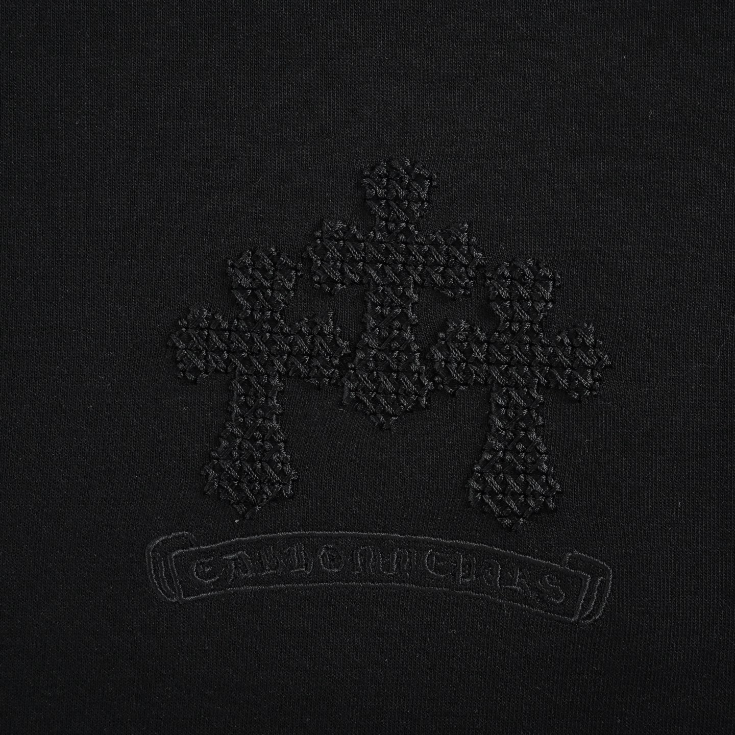 Chrome Hearts/克罗心 胸口暗纹十字架梵文刺绣长袖T恤