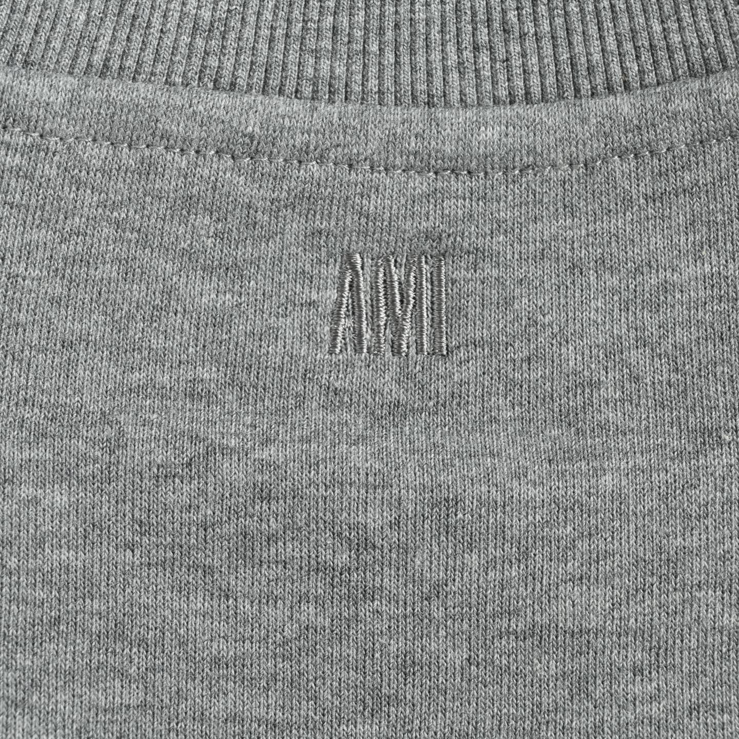 Ami 毛巾绣爱心加绒圆领卫衣