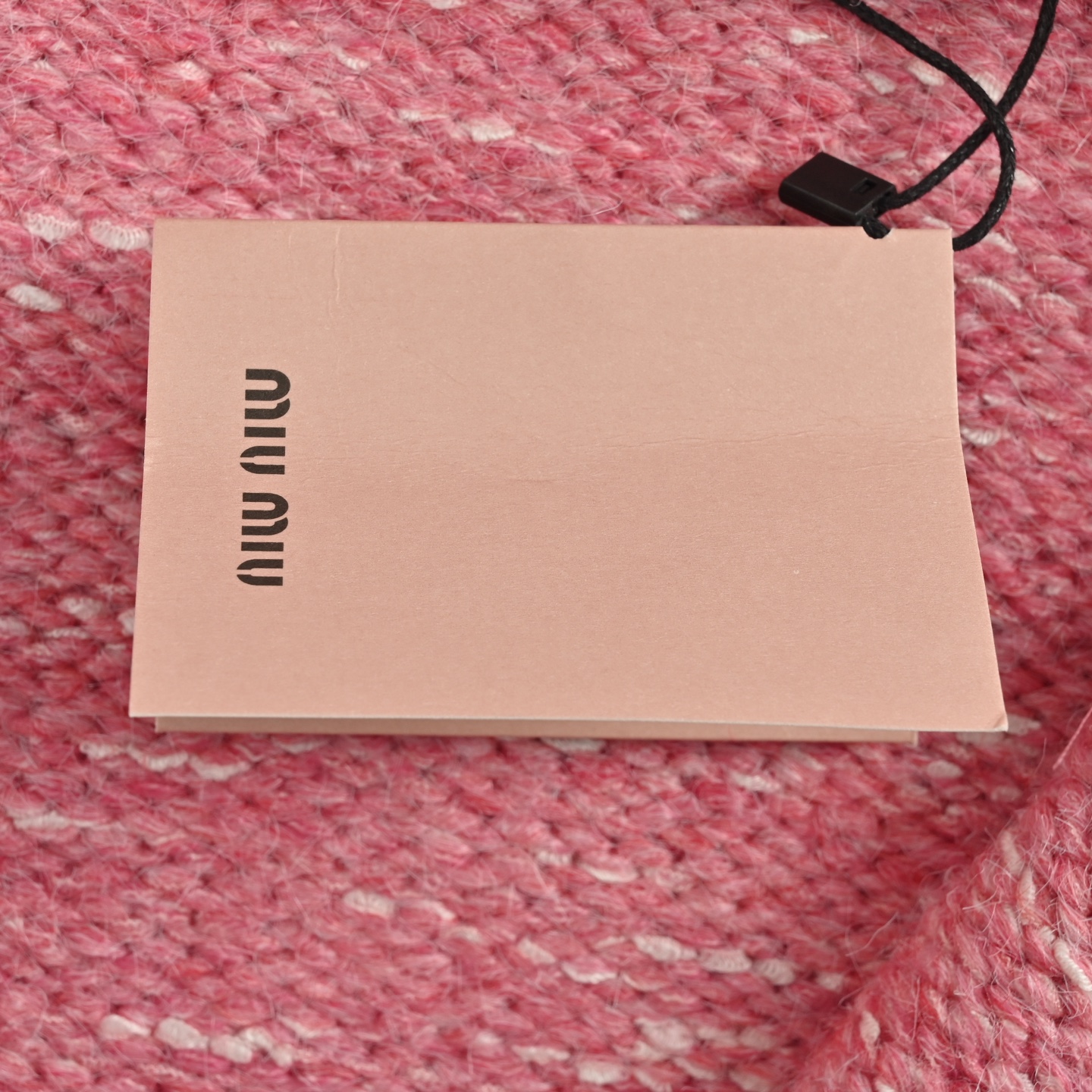 Miu Miu 缪缪 25Fw 贴布logo刺绣拉链连帽毛衣外套-Chinese UA Cheap High Quatity Brand Clothes Bags handbags Sneakers wholesale wholesaler seller from China Factory suppliers Fashion Clothing Shoes best Quality Beautiful Price Miu Miu 缪缪 25Fw 贴布logo刺绣拉链连帽毛衣外套
