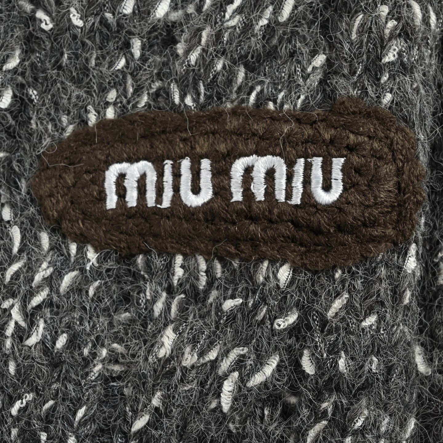 Miu Miu/缪缪 25Fw 水貂领皮草羊毛拉链外套 松弛感里的绒暖奢感