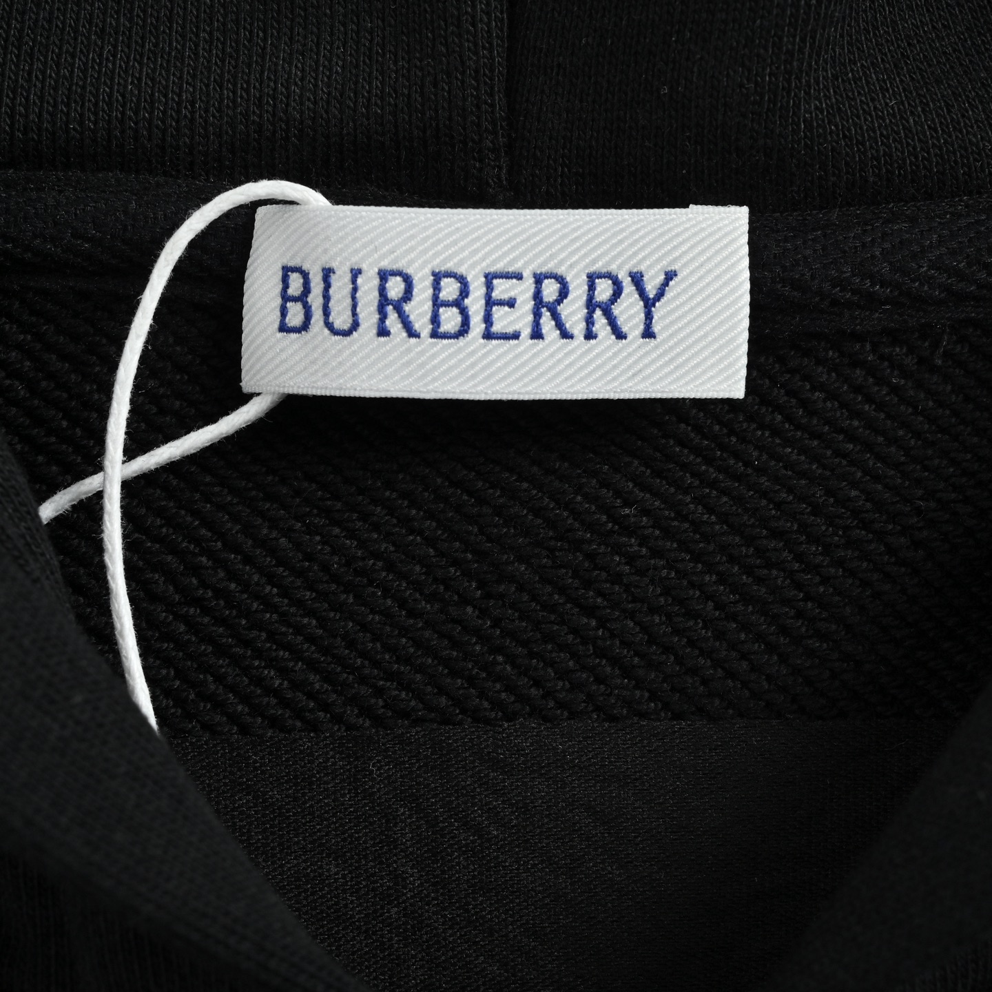 Burberry/巴宝莉 25Fw 后背十字绣战马刺绣拉链连帽卫衣外套