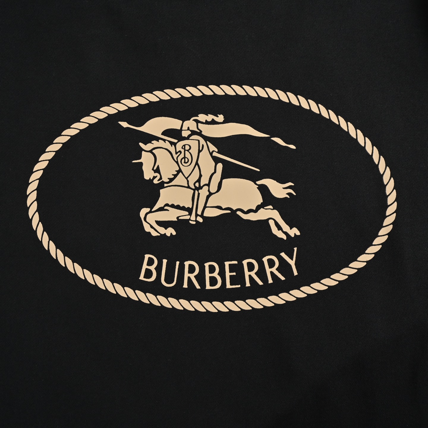 Burberry/巴宝莉 后背圆圈战马印花圆领卫衣黑色 卡其