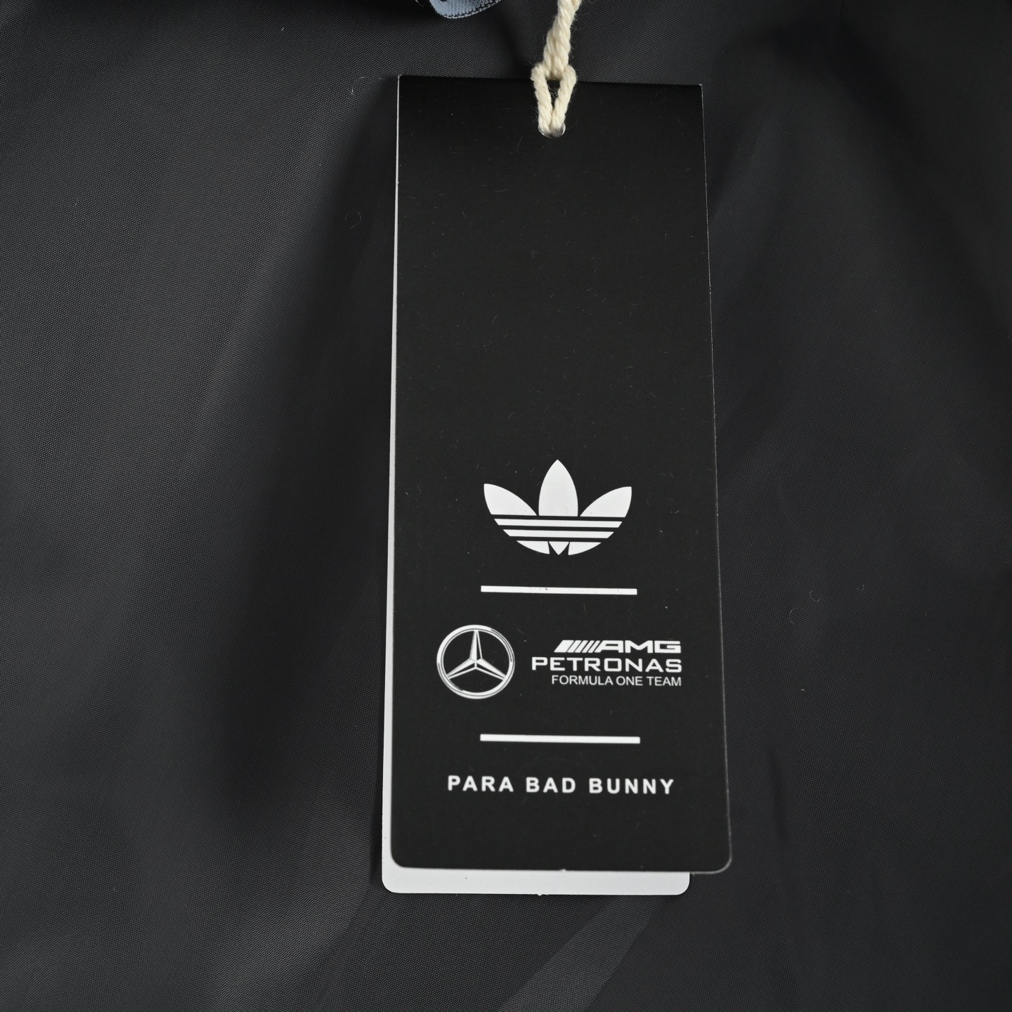Adidas 阿迪达斯 奔驰联名棉服夹克外套 舒适立领拉链长袖夹克-Top High Quatity Cheap Sneakers Fashion Clothing Clothes Bags handbags Shoes of all Brand wholesale With The best Quality And Beautiful Price from China Factory Chinese suppliers wholesaler seller Adidas 阿迪达斯 奔驰联名棉服夹克外套 舒适立领拉链长袖夹克
