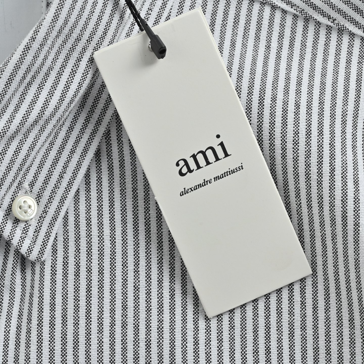 Ami Paris 爱心刺绣竖条纹长袖衬衫-Chinese UA Cheap High Quatity Brand Clothes Bags handbags Sneakers wholesale wholesaler seller from China Factory suppliers Fashion Clothing Shoes best Quality Beautiful Price Ami Paris 爱心刺绣竖条纹长袖衬衫