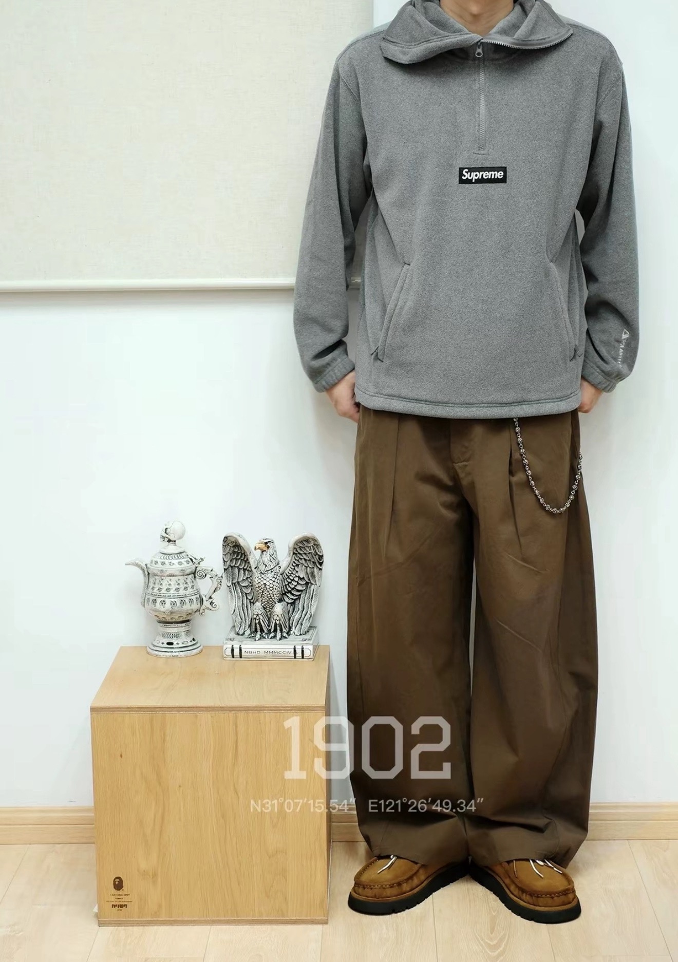 #Supreme 联名款半拉链连帽卫衣上身效果