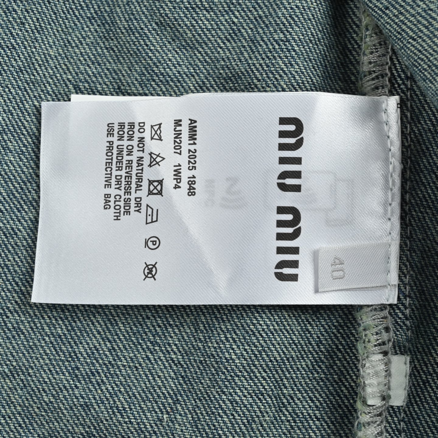 Miu Miu 缪缪 贴绣拉链连帽牛仔外套