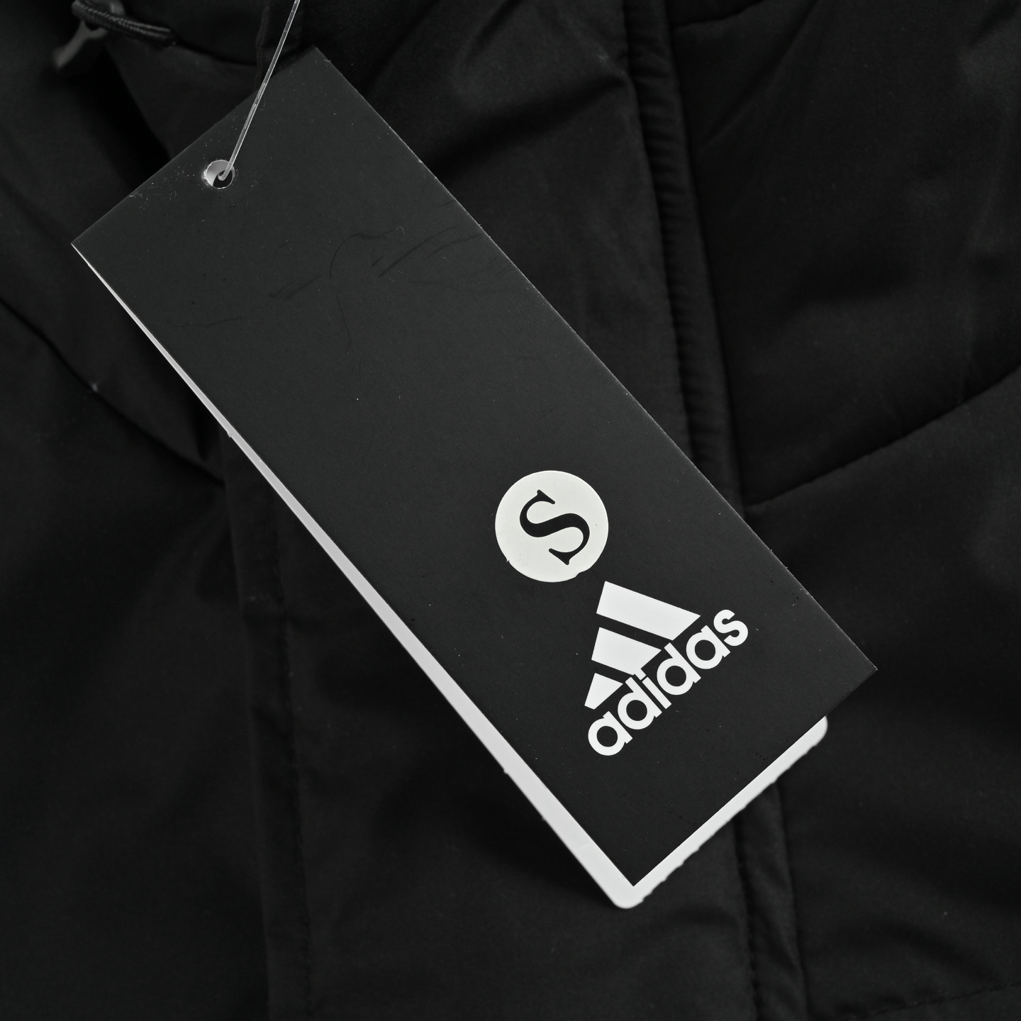 Adidas 阿迪达斯 三条杠长款落肩羽绒服-Chinese UA Cheap High Quatity Brand Clothes Bags handbags Sneakers wholesale wholesaler seller from China Factory suppliers Fashion Clothing Shoes best Quality Beautiful Price Adidas 阿迪达斯 三条杠长款落肩羽绒服