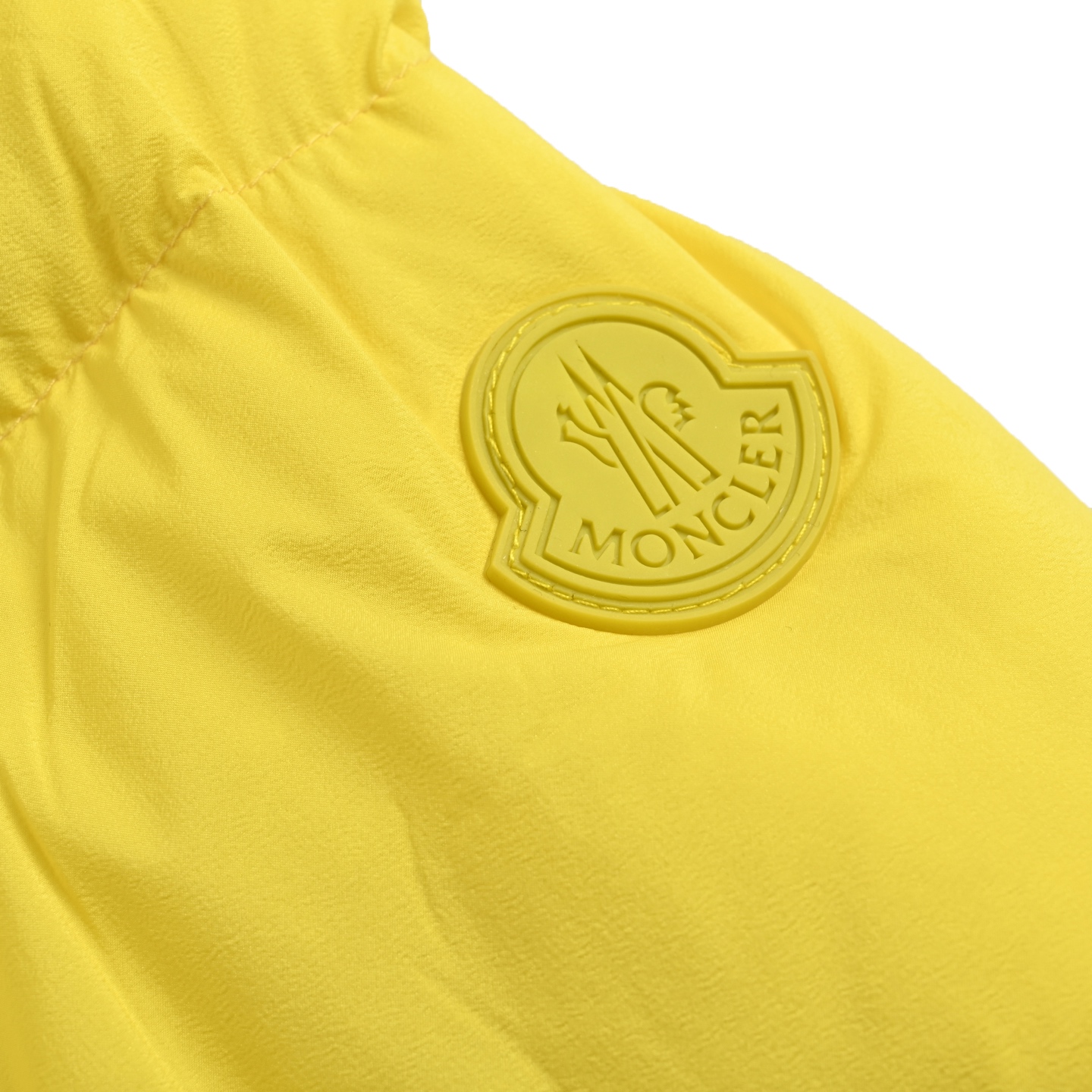 Moncler 蒙口 立领纯色双拉链羽绒服-Chinese UA Cheap High Quatity Brand Clothes Bags handbags Sneakers wholesale wholesaler seller from China Factory suppliers Fashion Clothing Shoes best Quality Beautiful Price Moncler 蒙口 立领纯色双拉链羽绒服