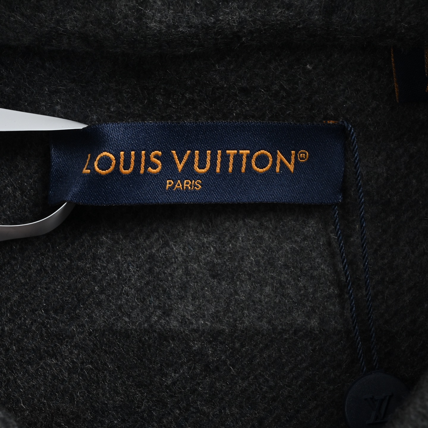 Louis Vuitton 路易威登 老花双面衬衫式毛呢外套-Chinese UA Cheap High Quatity Brand Clothes Bags handbags Sneakers wholesale wholesaler seller from China Factory suppliers Fashion Clothing Shoes best Quality Beautiful Price Louis Vuitton 路易威登 老花双面衬衫式毛呢外套