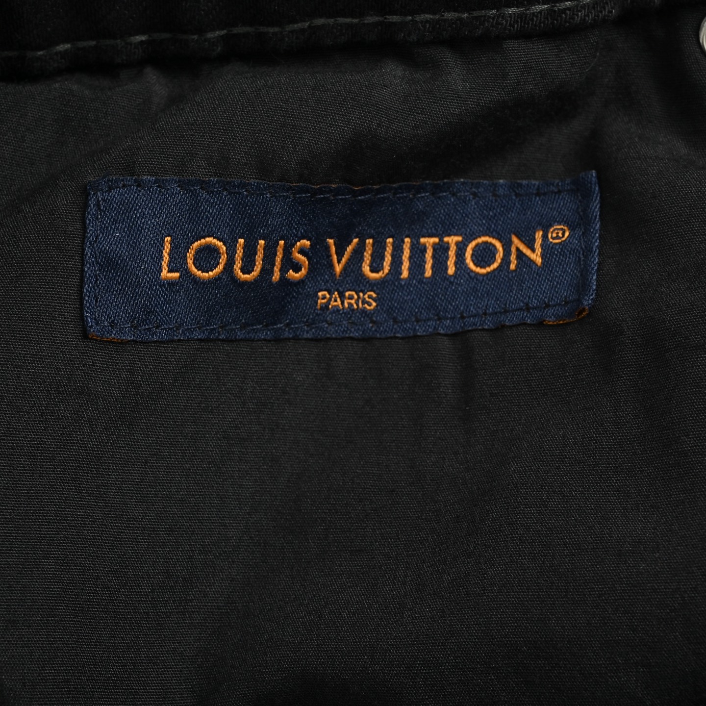 Louis Vuitton 路易威登 烧花水洗破洞牛仔裤