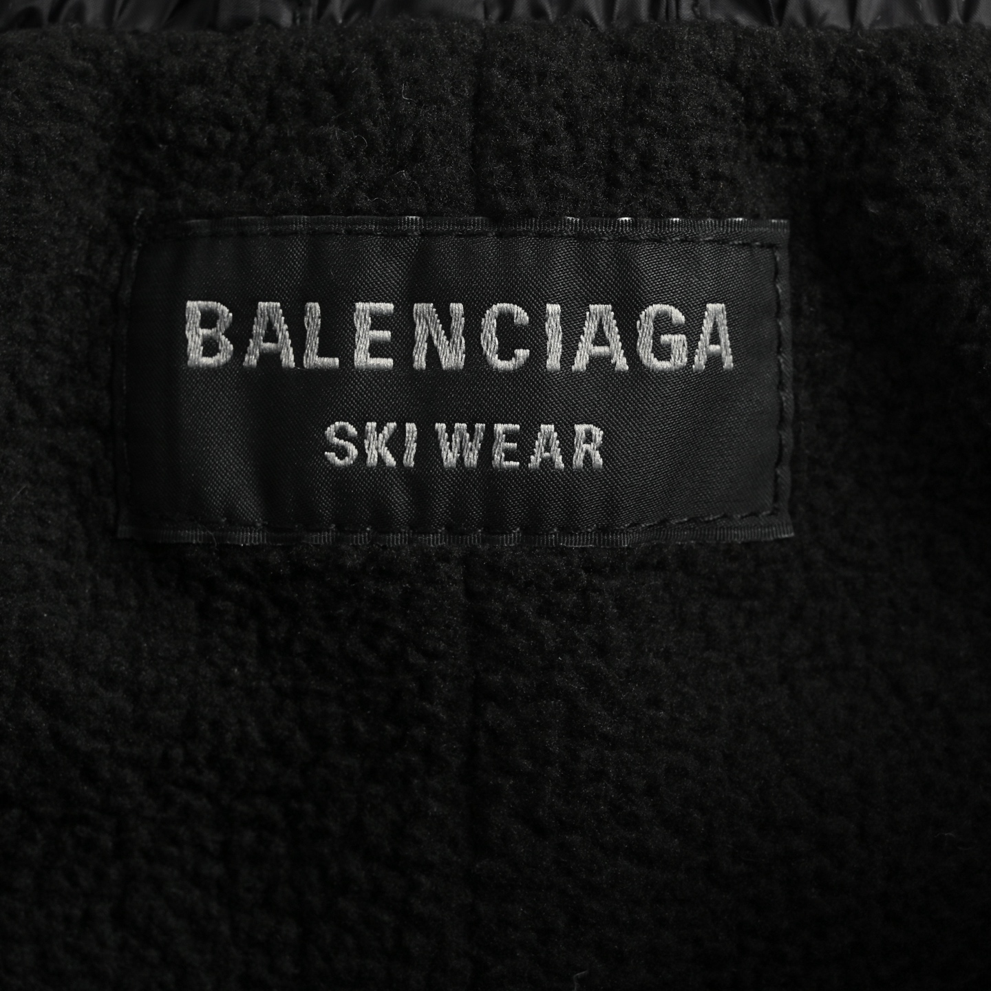 Balenciaga 巴黎世家 3B锦纶印花加绒长裤-Top High Quatity Cheap Sneakers Fashion Clothing Clothes Bags handbags Shoes of all Brand wholesale With The best Quality And Beautiful Price from China Factory Chinese suppliers wholesaler seller Balenciaga 巴黎世家 3B锦纶印花加绒长裤