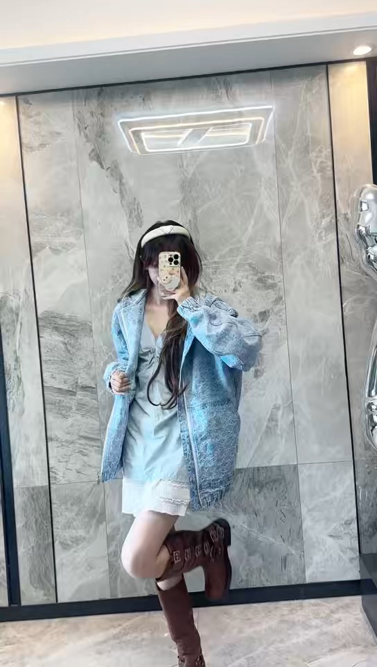 _dxm9sfoL7kWK4-h2ZVpQGmAtUP_c3hsQBdlBSYw