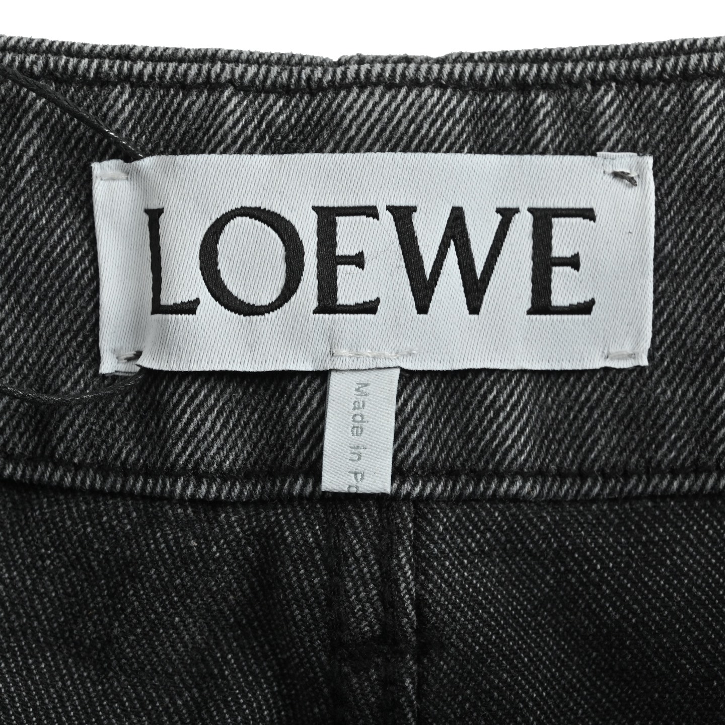 Loewe 罗意威 皮革贴片弯刀牛仔裤-Chinese UA Cheap High Quatity Brand Clothes Bags handbags Sneakers wholesale wholesaler seller from China Factory suppliers Fashion Clothing Shoes best Quality Beautiful Price Loewe 罗意威 皮革贴片弯刀牛仔裤