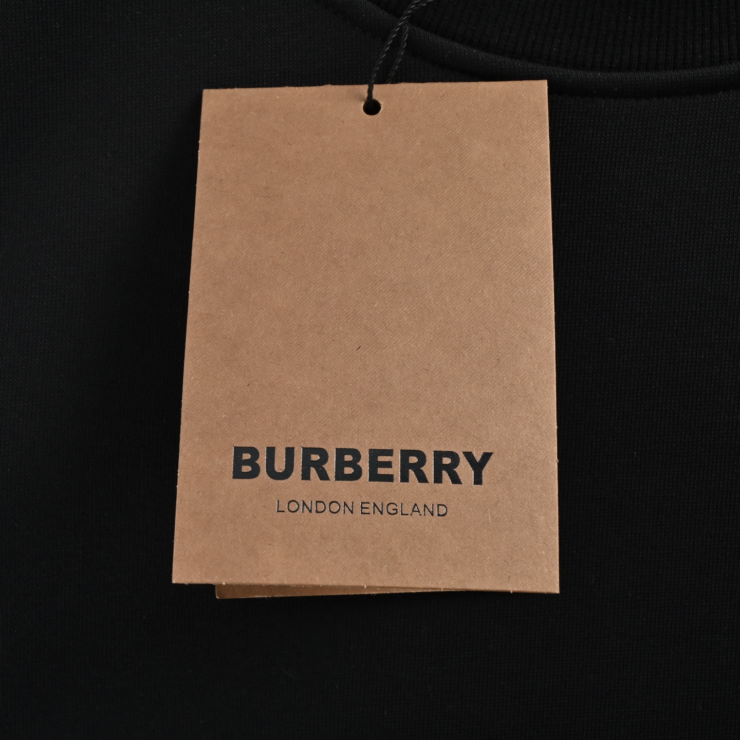 Burberry 巴宝莉 25Fw 小战马圆领卫衣-Chinese UA Cheap High Quatity Brand Clothes Bags handbags Sneakers wholesale wholesaler seller from China Factory suppliers Fashion Clothing Shoes best Quality Beautiful Price Burberry 巴宝莉 25Fw 小战马圆领卫衣