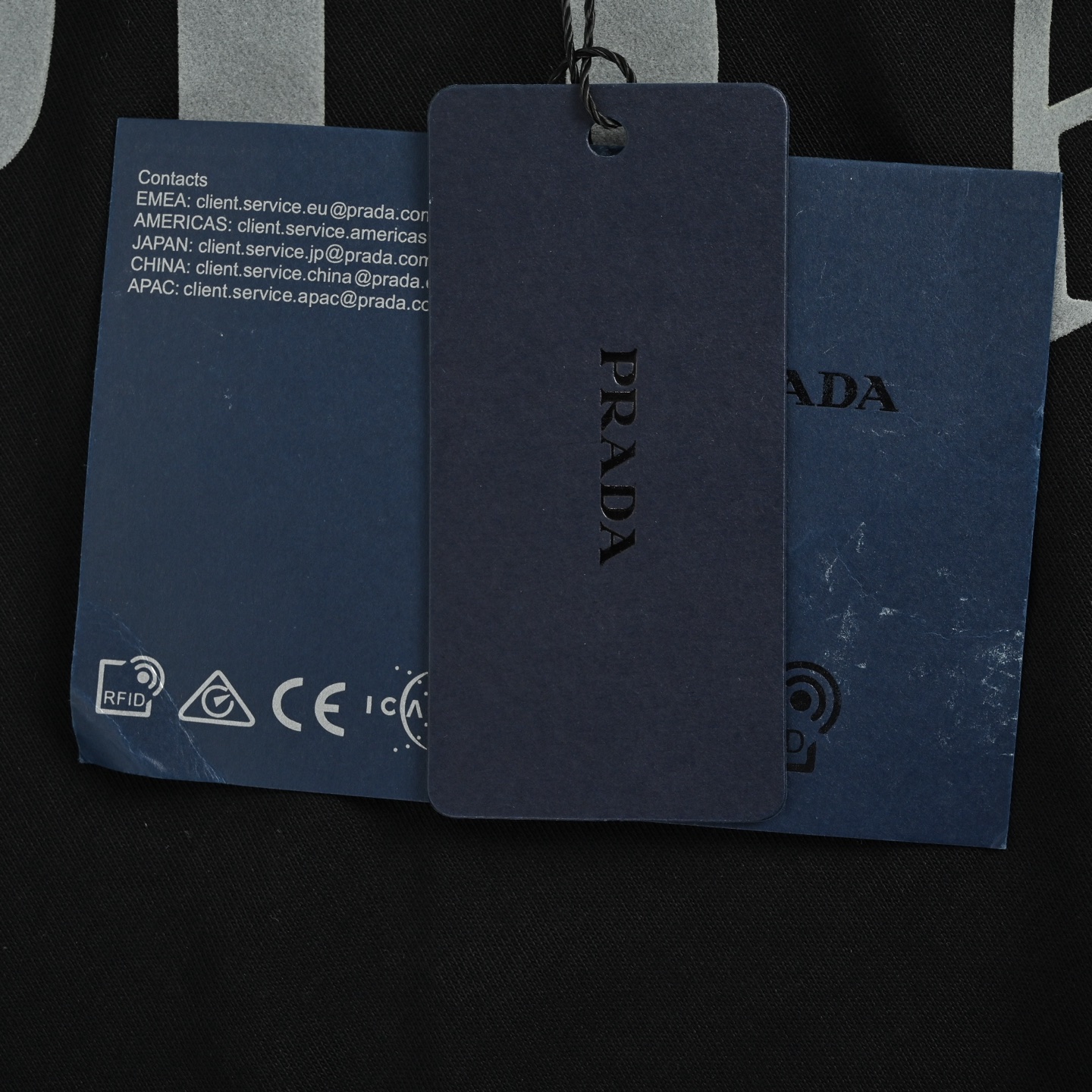 Prada 普拉达 26ss 植绒字母印花短袖-Chinese UA Cheap High Quatity Brand Clothes Bags handbags Sneakers wholesale wholesaler seller from China Factory suppliers Fashion Clothing Shoes best Quality Beautiful Price Prada 普拉达 26ss 植绒字母印花短袖