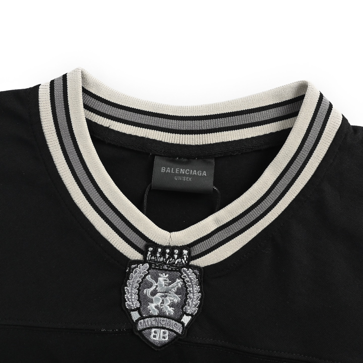 Balenciaga/巴黎世家 26ss 刺绣徽标拼接球衣短袖-Top High Quatity Cheap Sneakers Fashion Clothing Clothes Bags handbags Shoes of all Brand wholesale With The best Quality And Beautiful Price from China Factory Chinese suppliers wholesaler seller Balenciaga/巴黎世家 26ss 刺绣徽标拼接球衣短袖